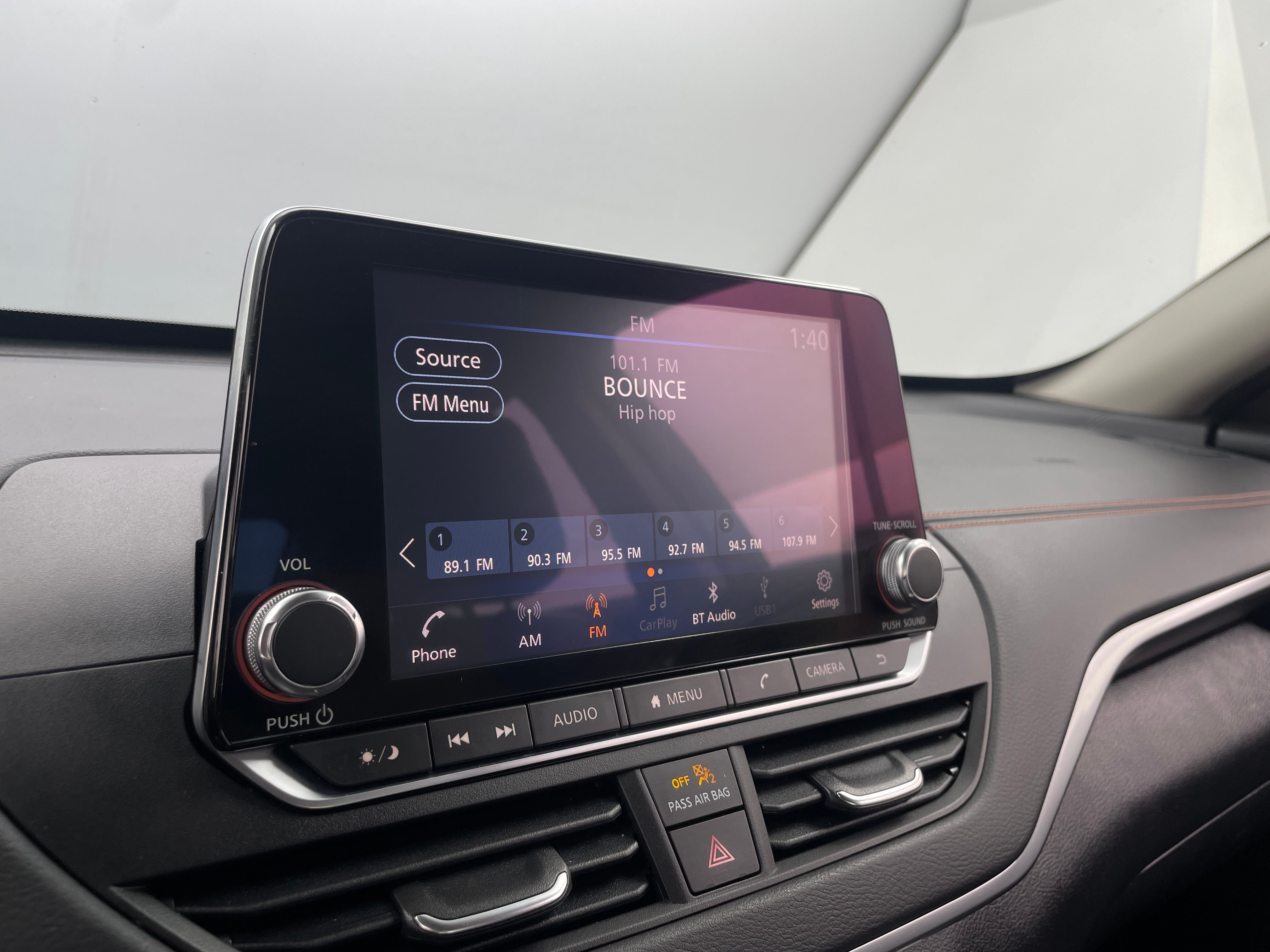 2022 Nissan Altima SR 3