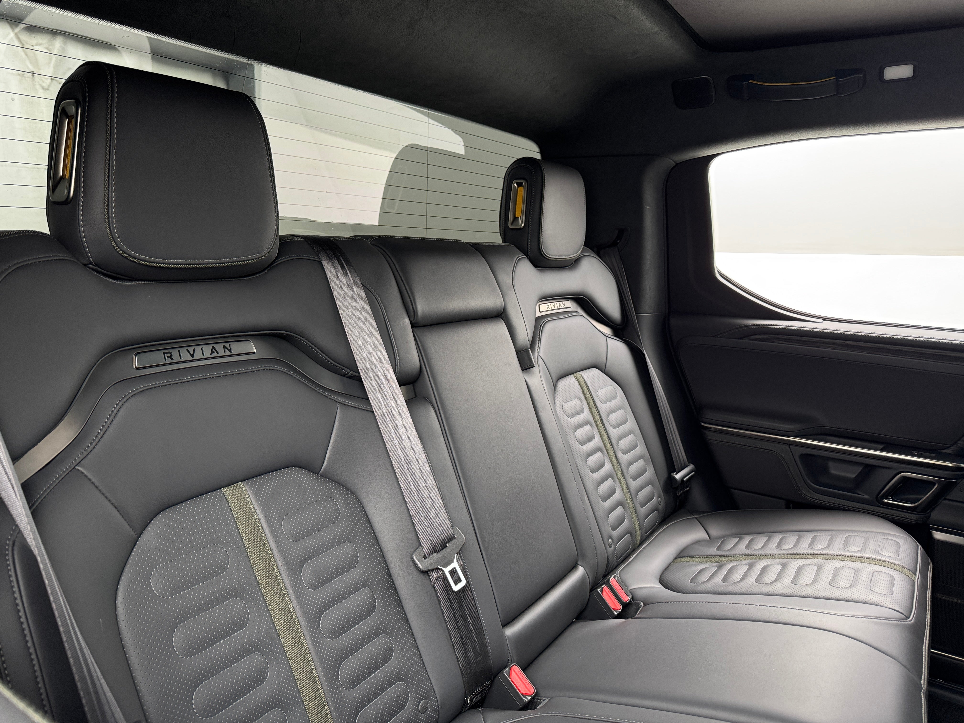 2022 Rivian R1T Adventure 5