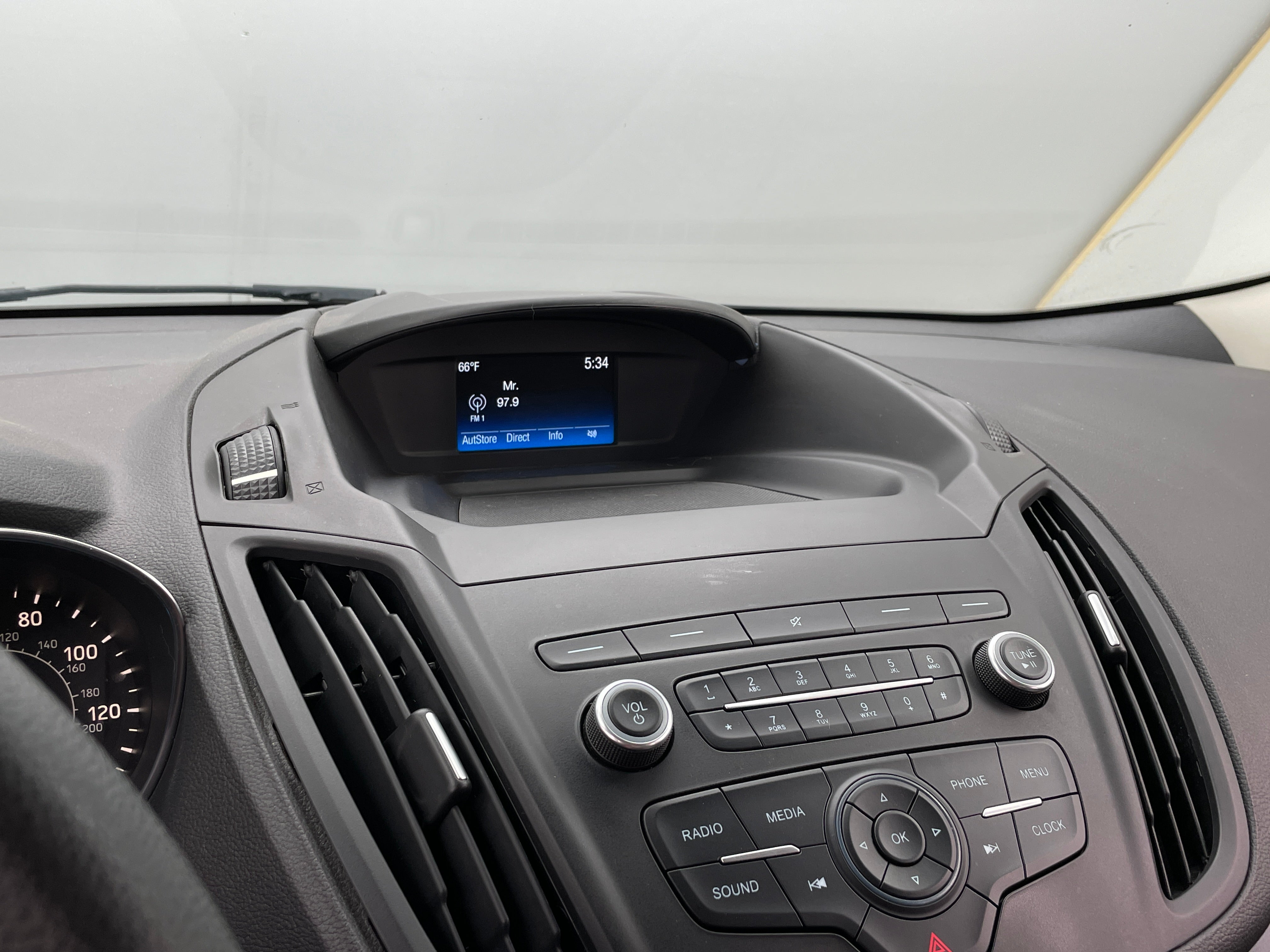 2019 Ford Escape S 4
