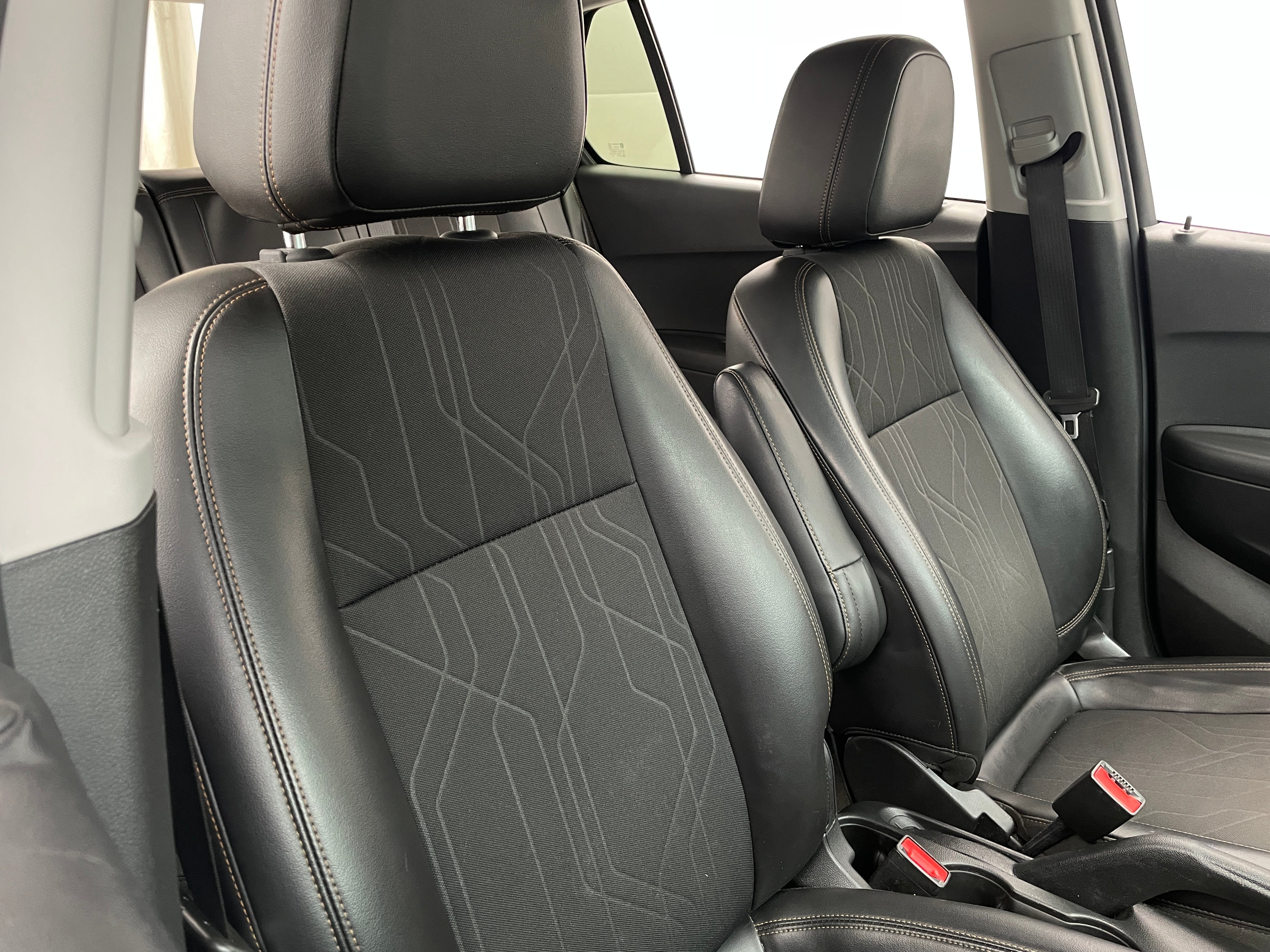 2019 Chevrolet Trax LT 2