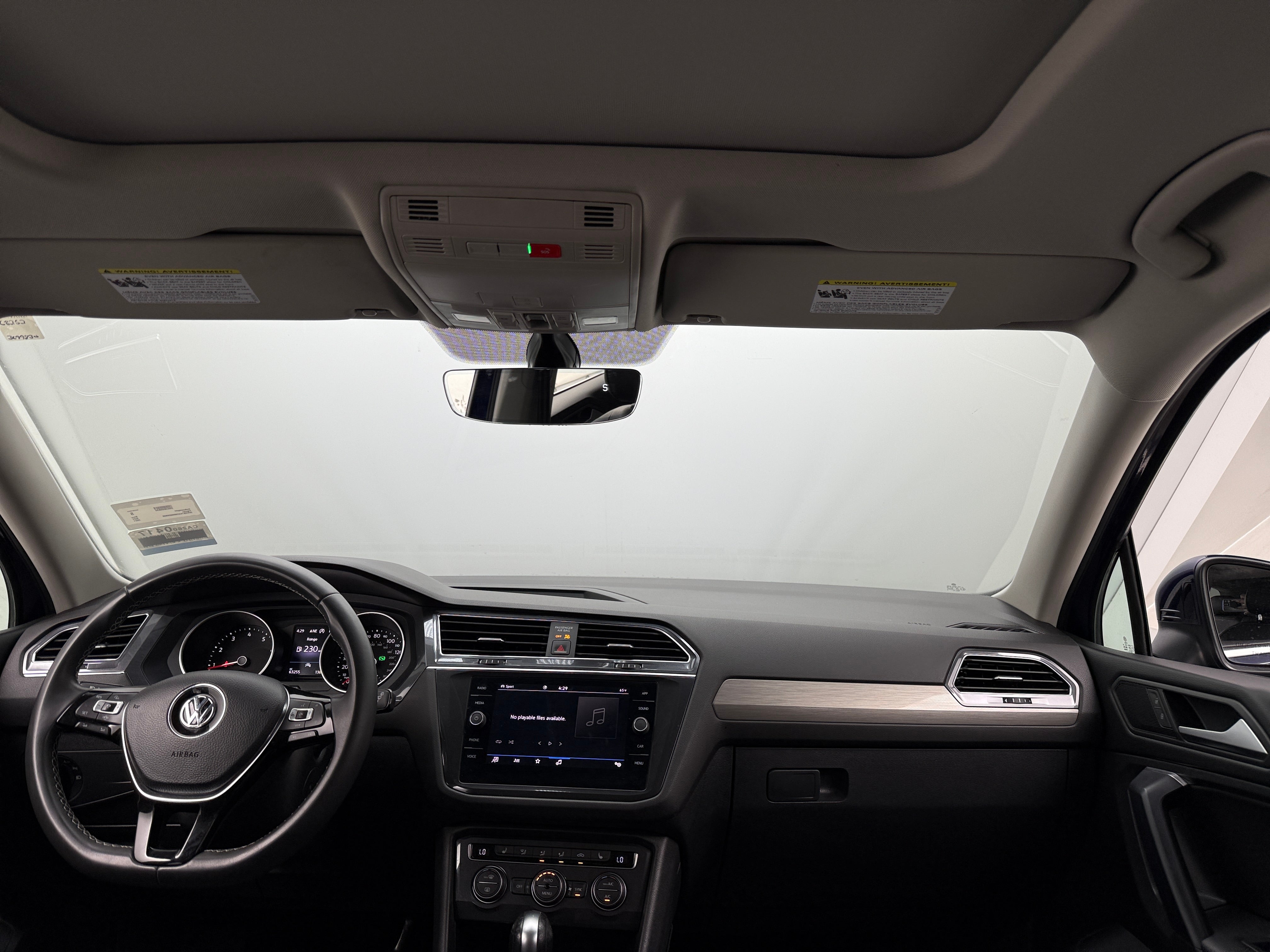 2021 Volkswagen Tiguan SE 2