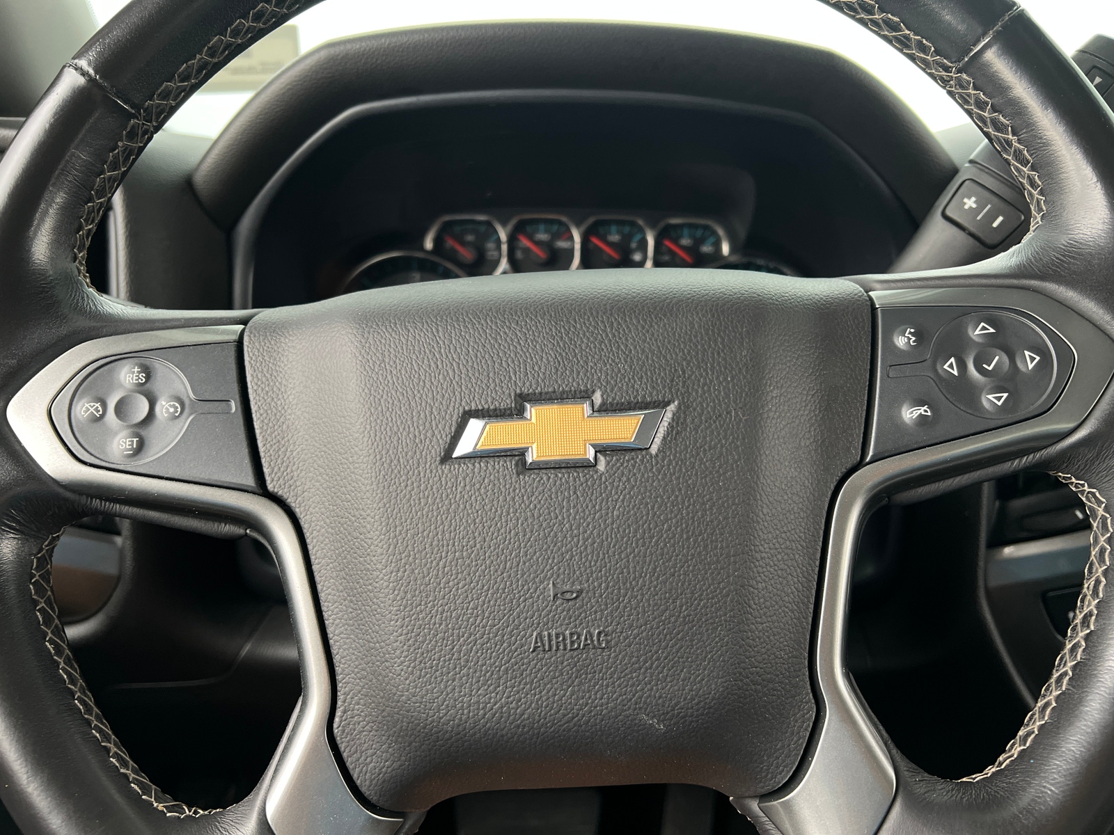 Thumbnail: 2018 Chevrolet Silverado 1500 - 5