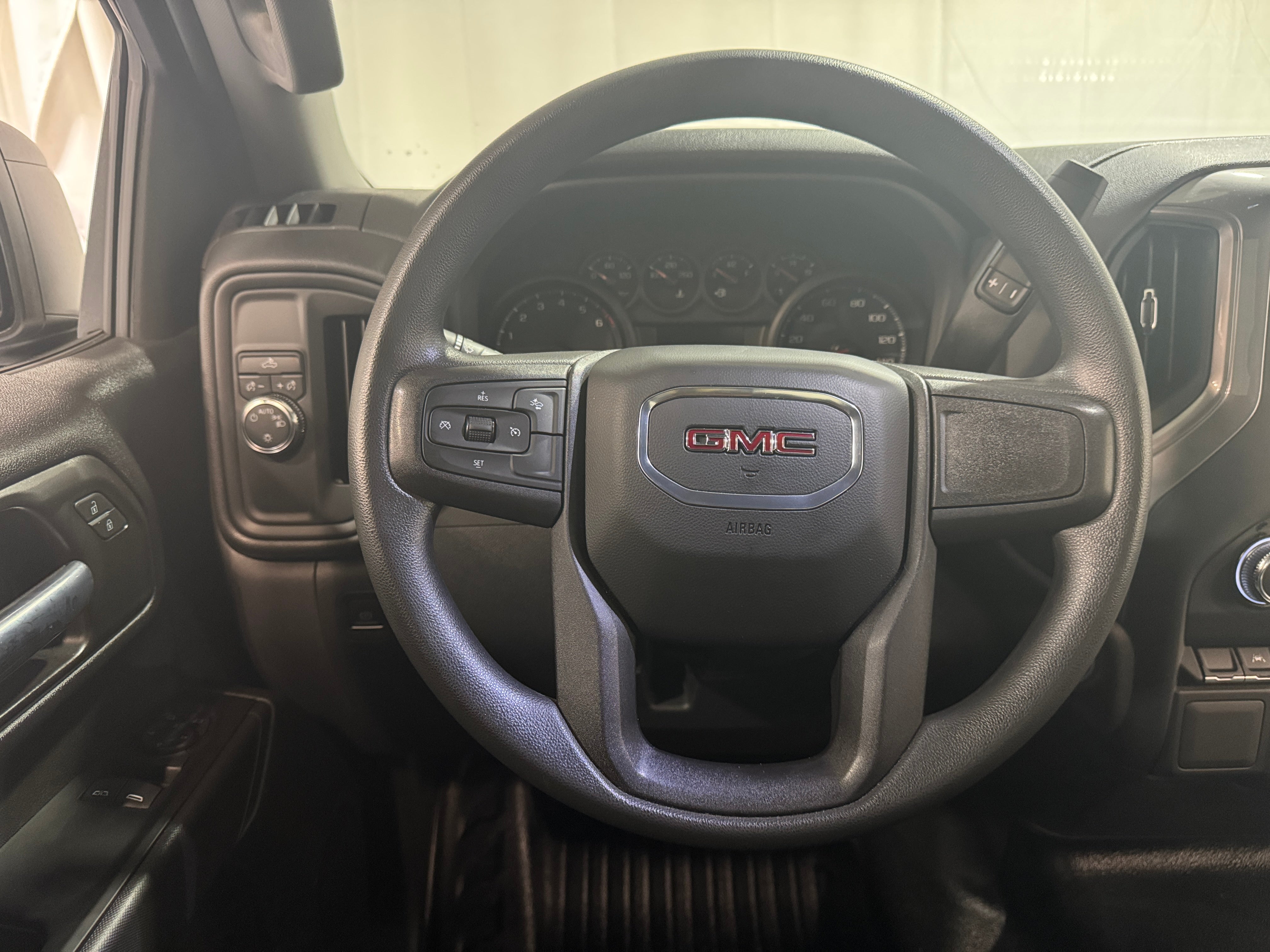 2022 GMC Sierra 1500 Pro 5