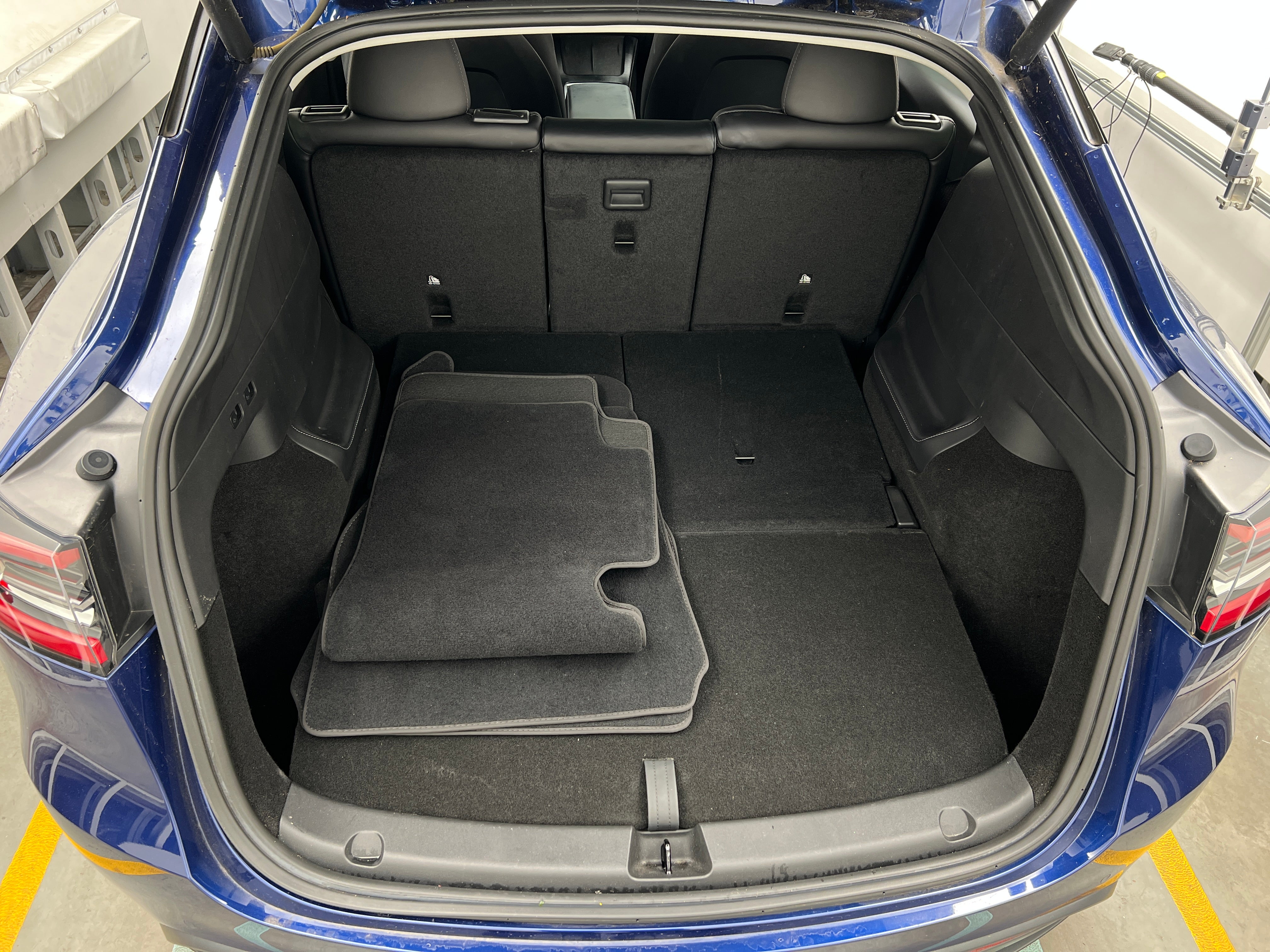 2022 Tesla Model Y Long Range 6