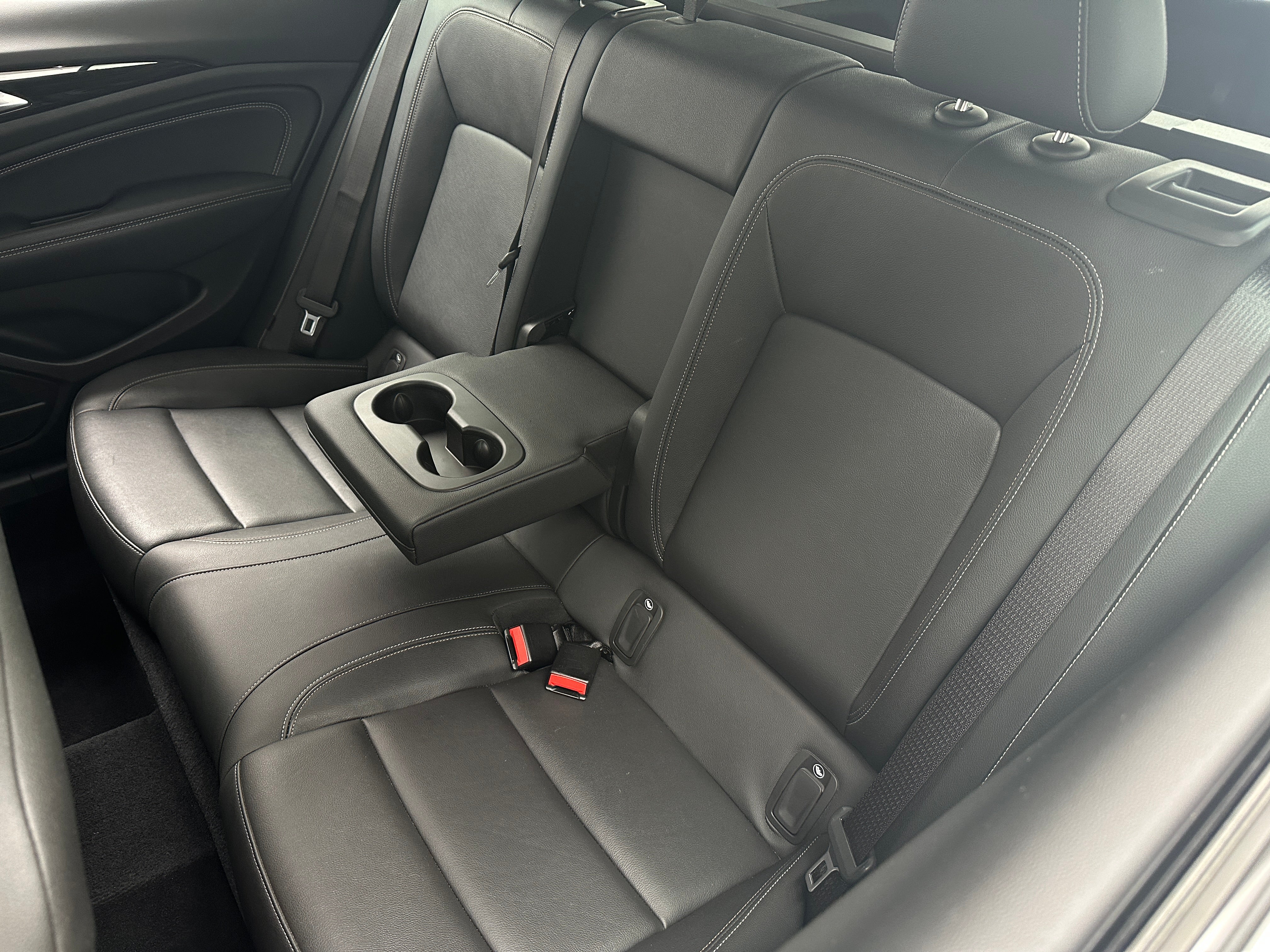 2019 Buick Regal Essence 5