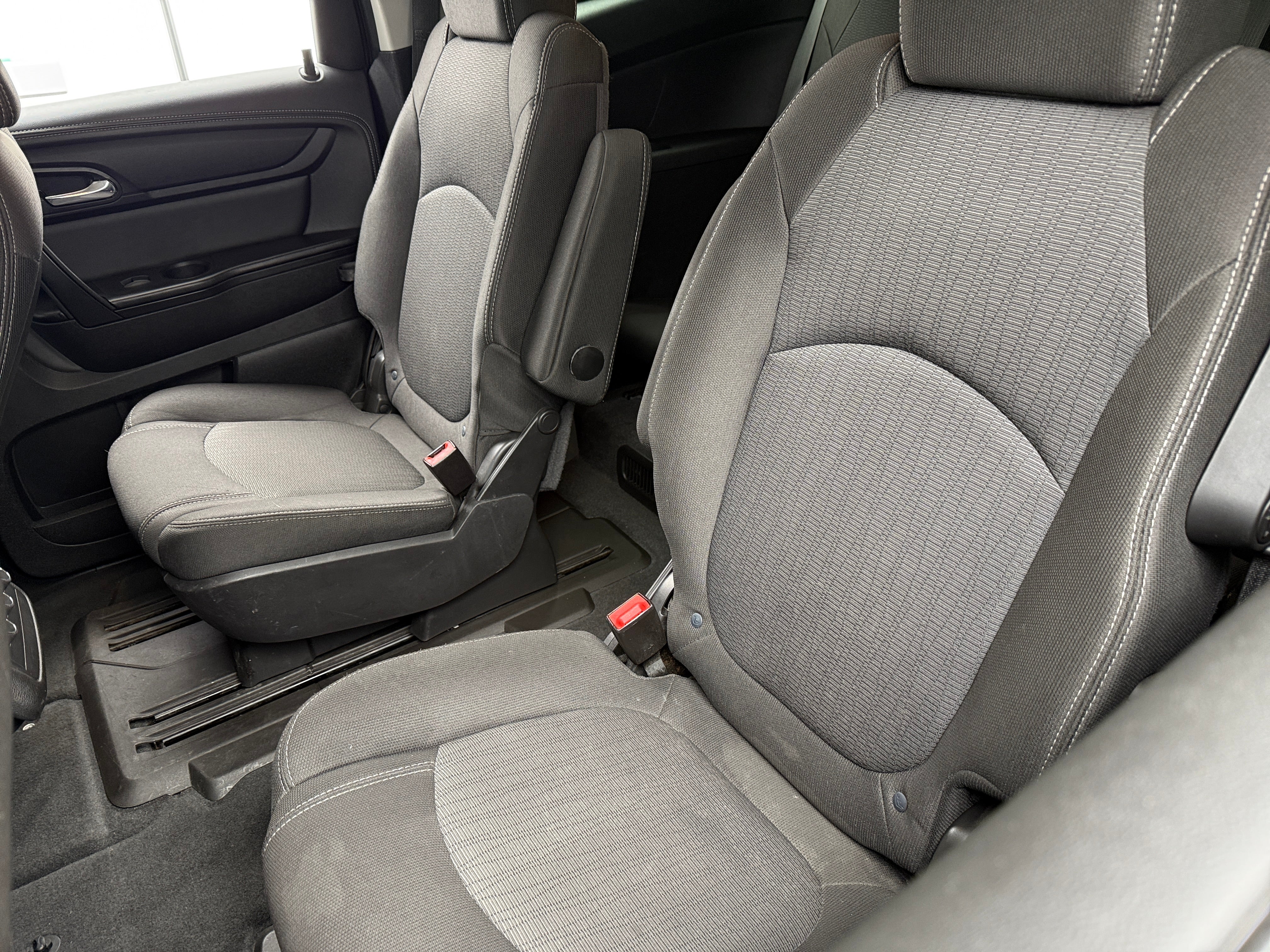 2017 Chevrolet Traverse LT 6