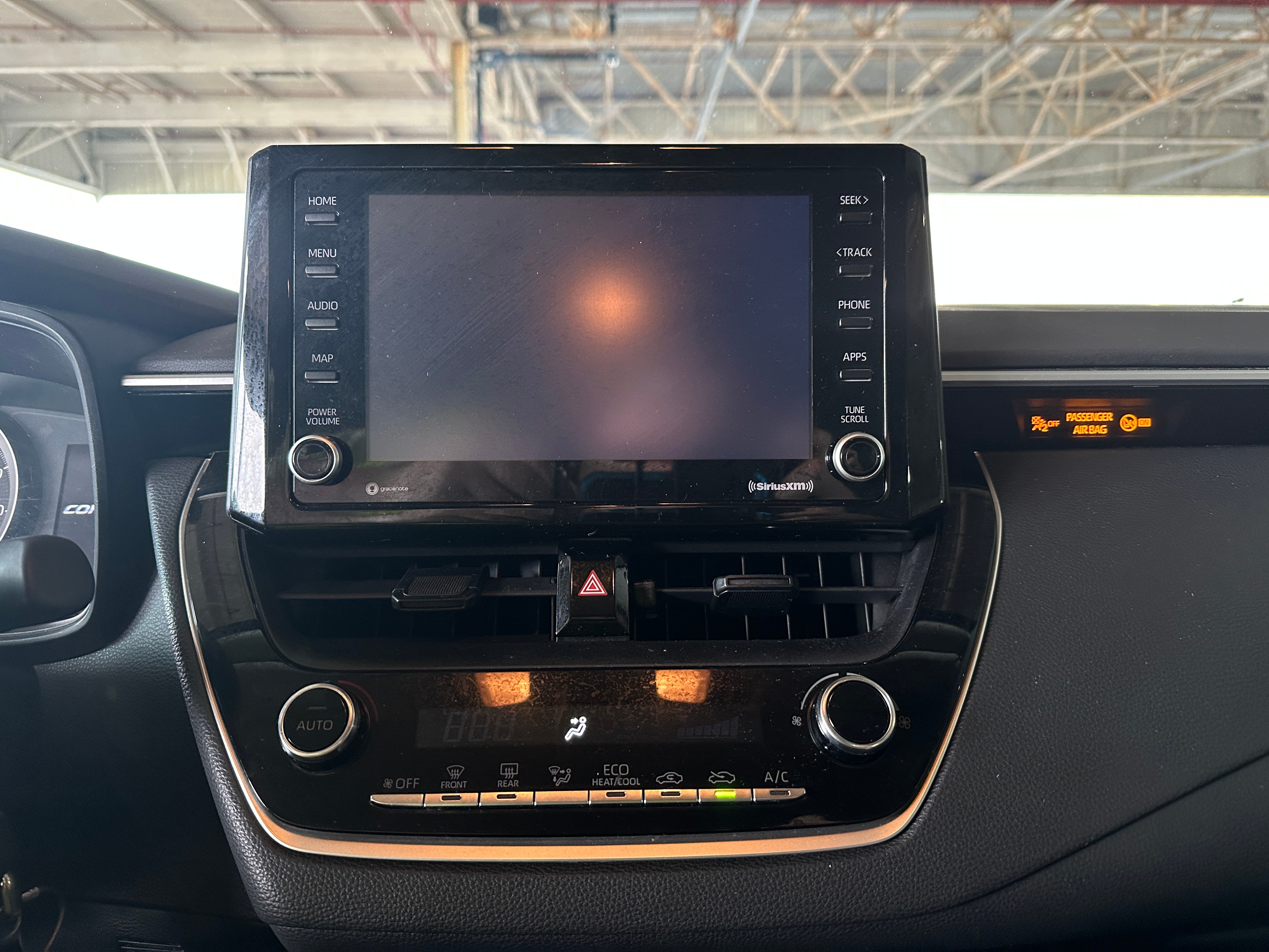 2022 Toyota Corolla LE 4