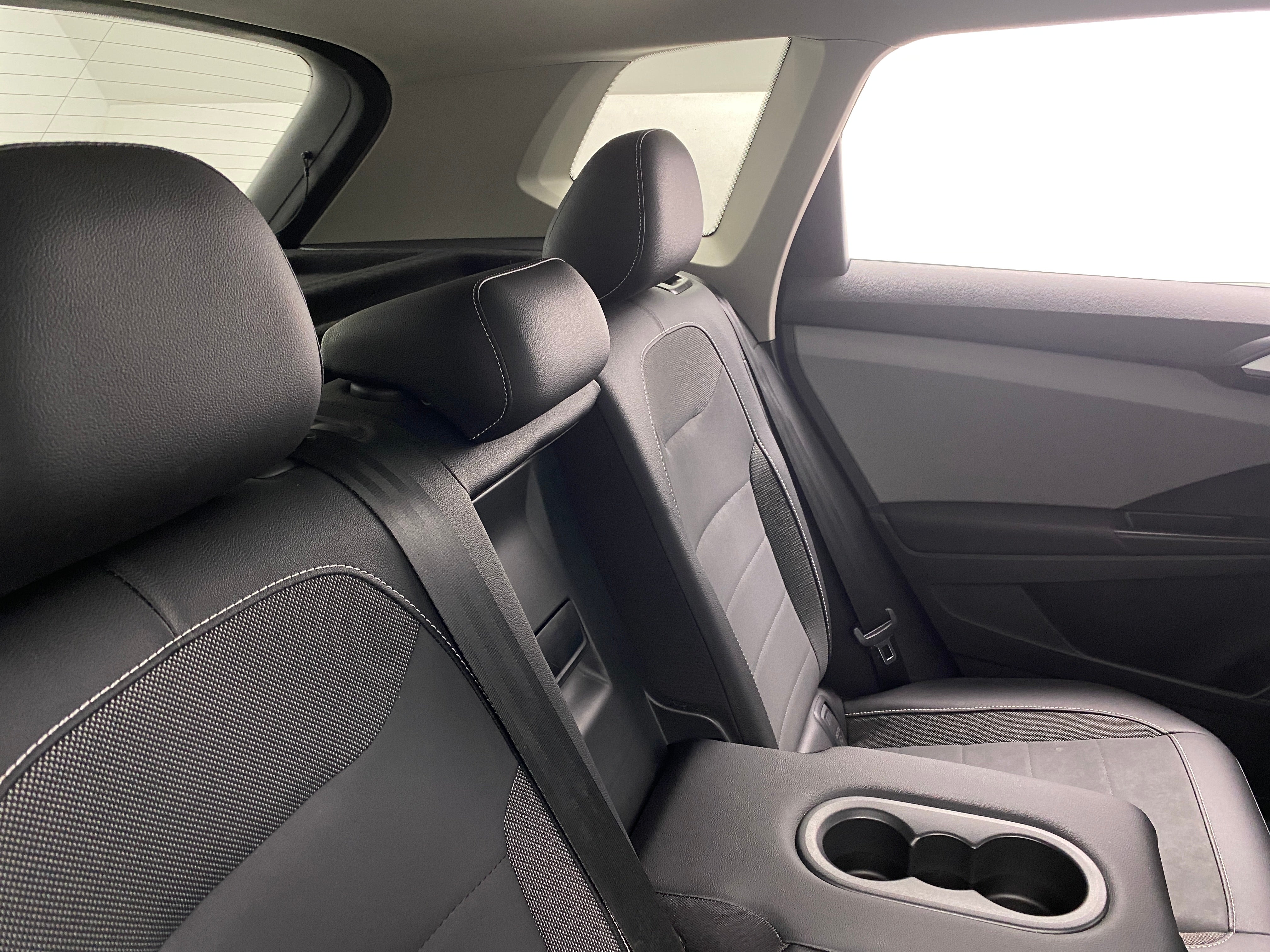 2022 Volkswagen Taos SE 5