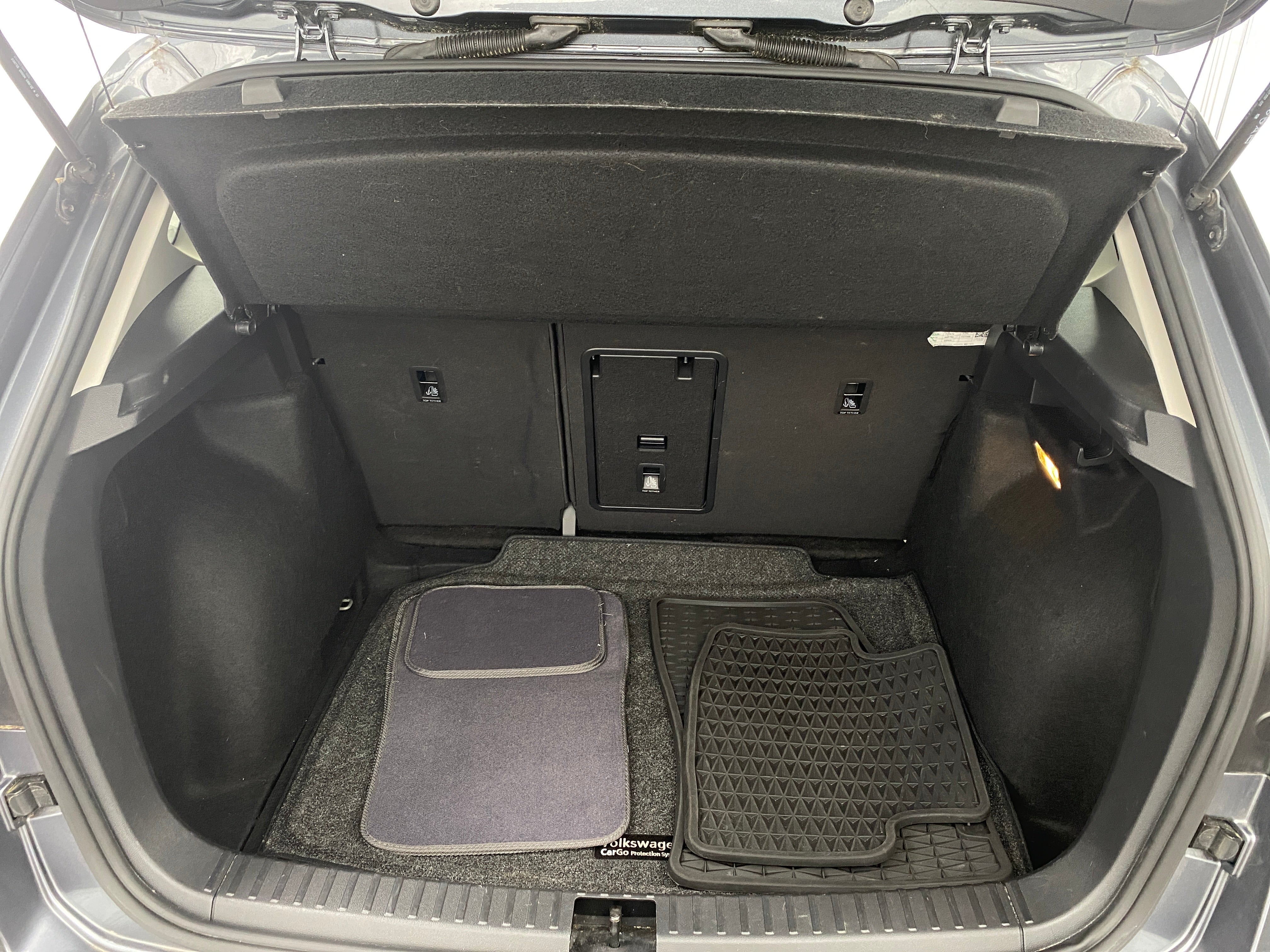 2022 Volkswagen Taos SE 6