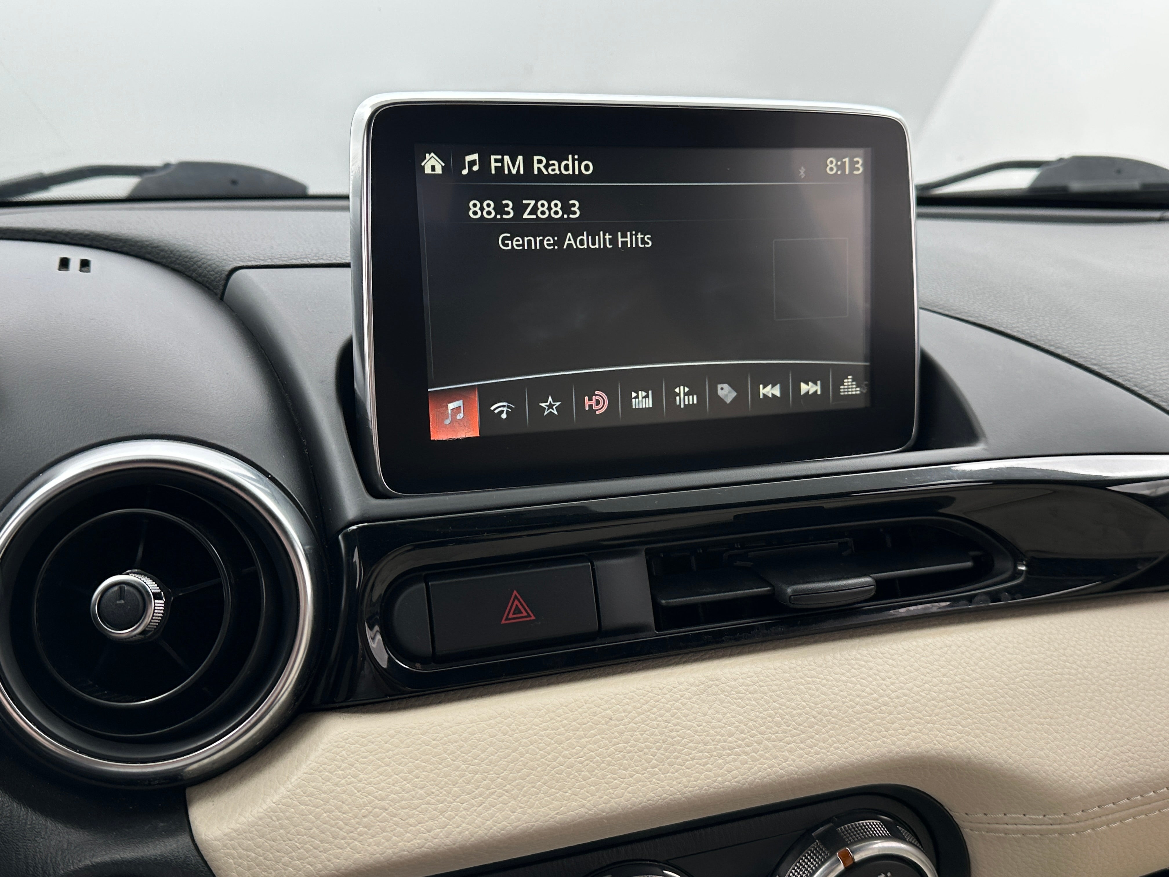 2018 Fiat 124 Spider Lusso 3