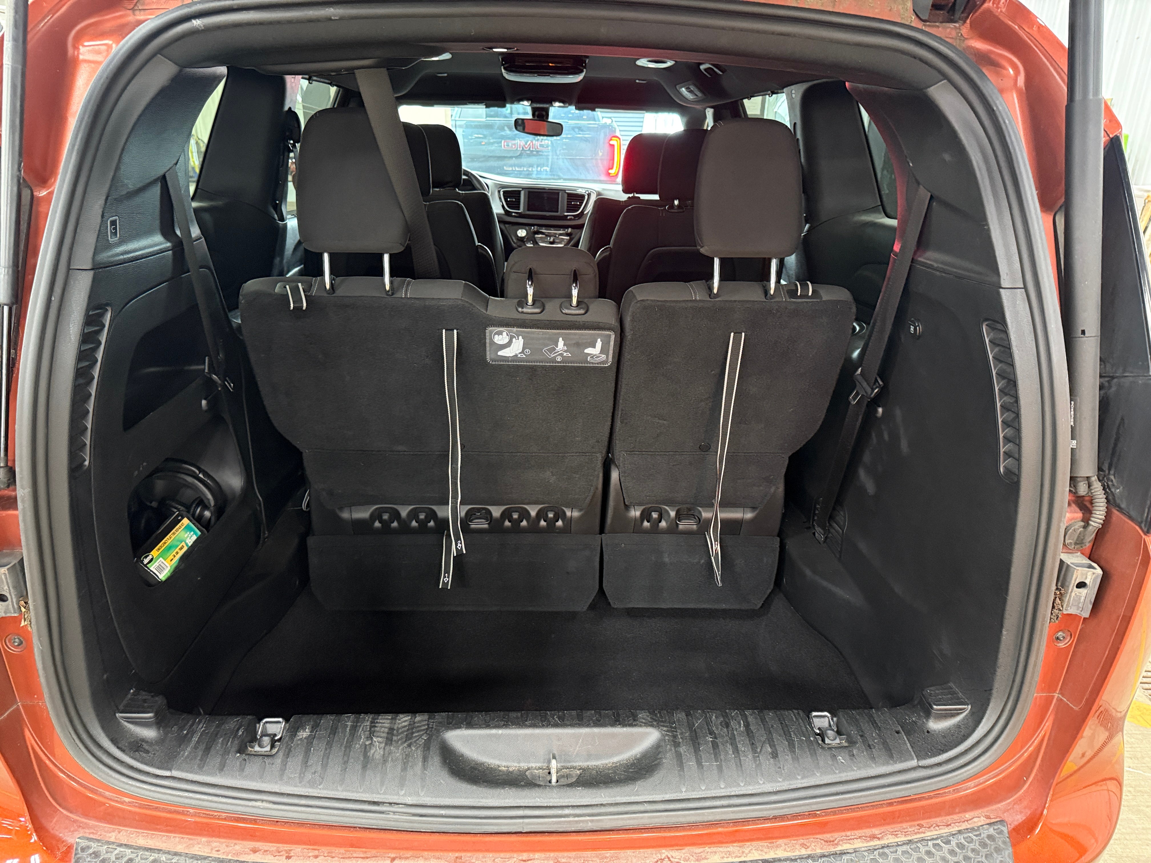2018 Chrysler Pacifica Touring Plus 7