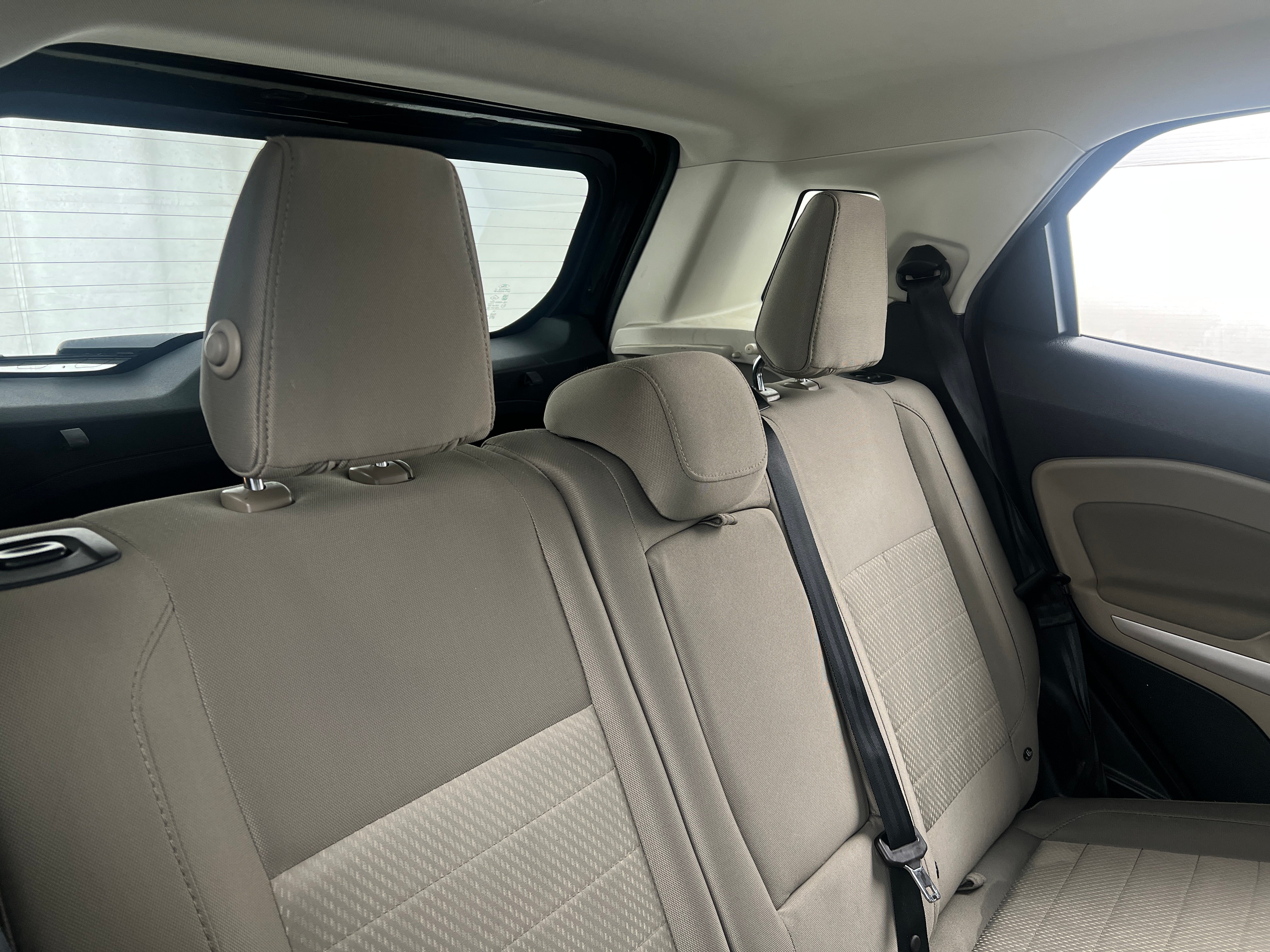 2021 Ford EcoSport S 6