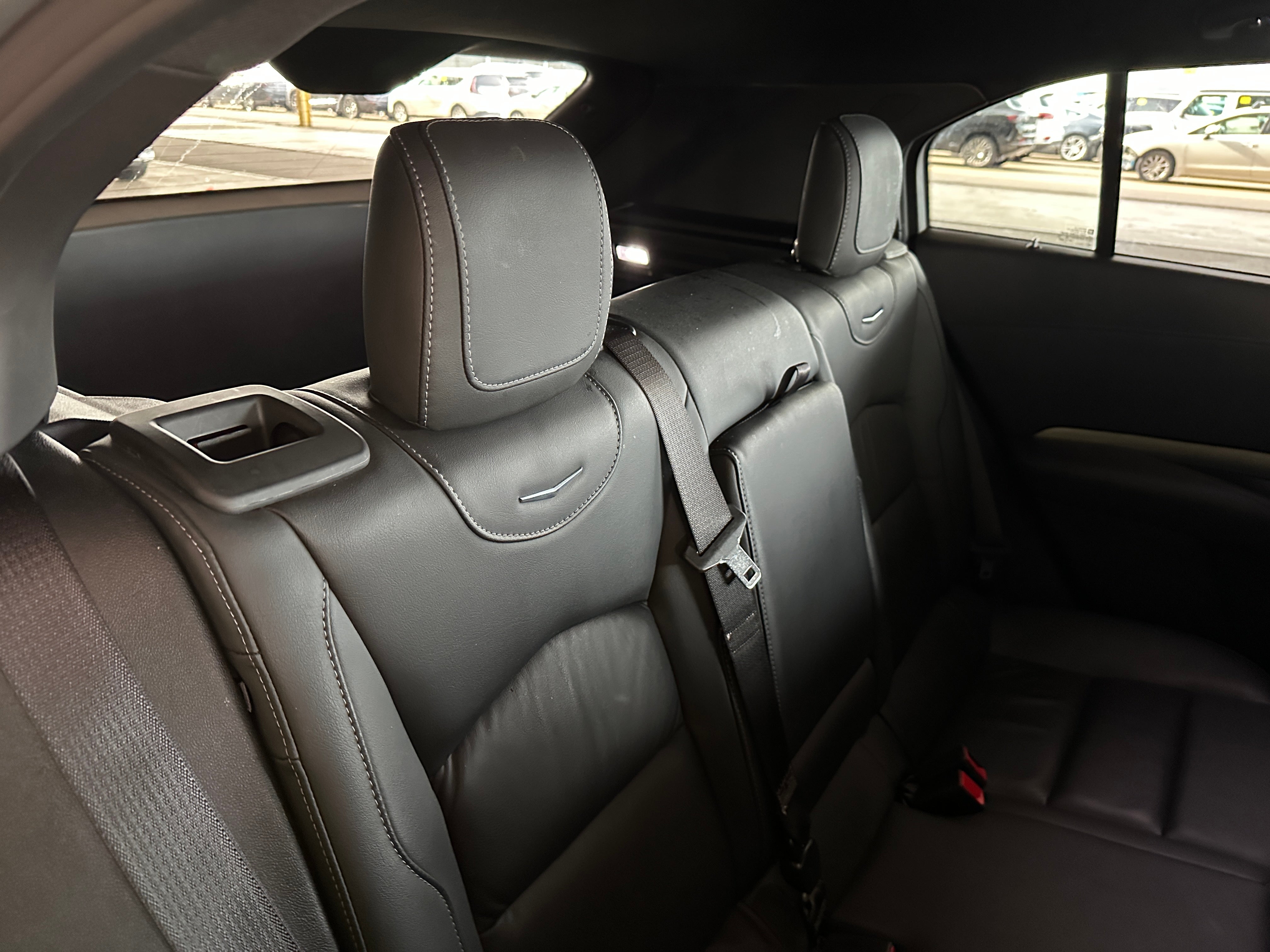 2023 Cadillac XT4 Premium Luxury 5