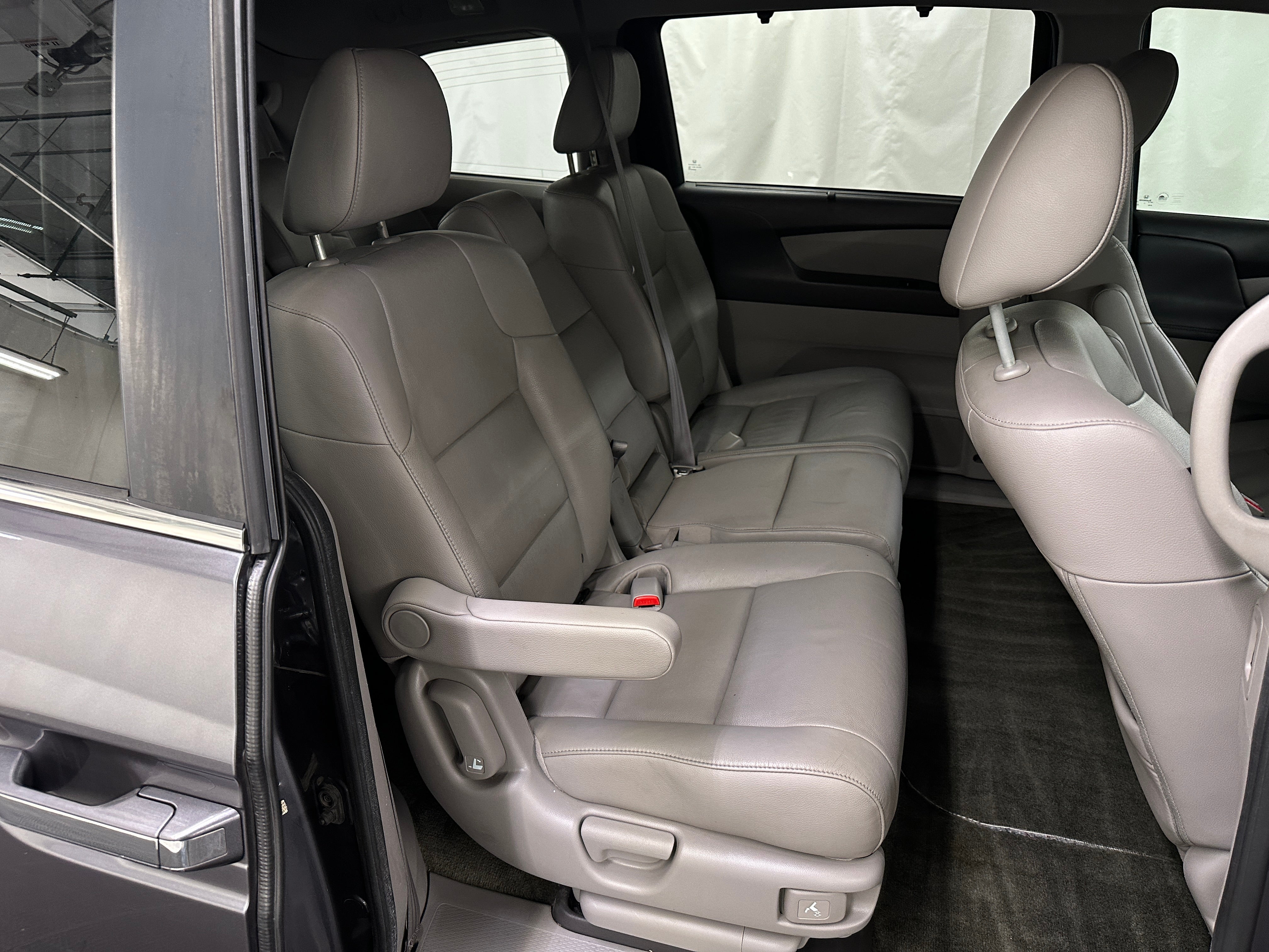 2016 Honda Odyssey EX-L 5