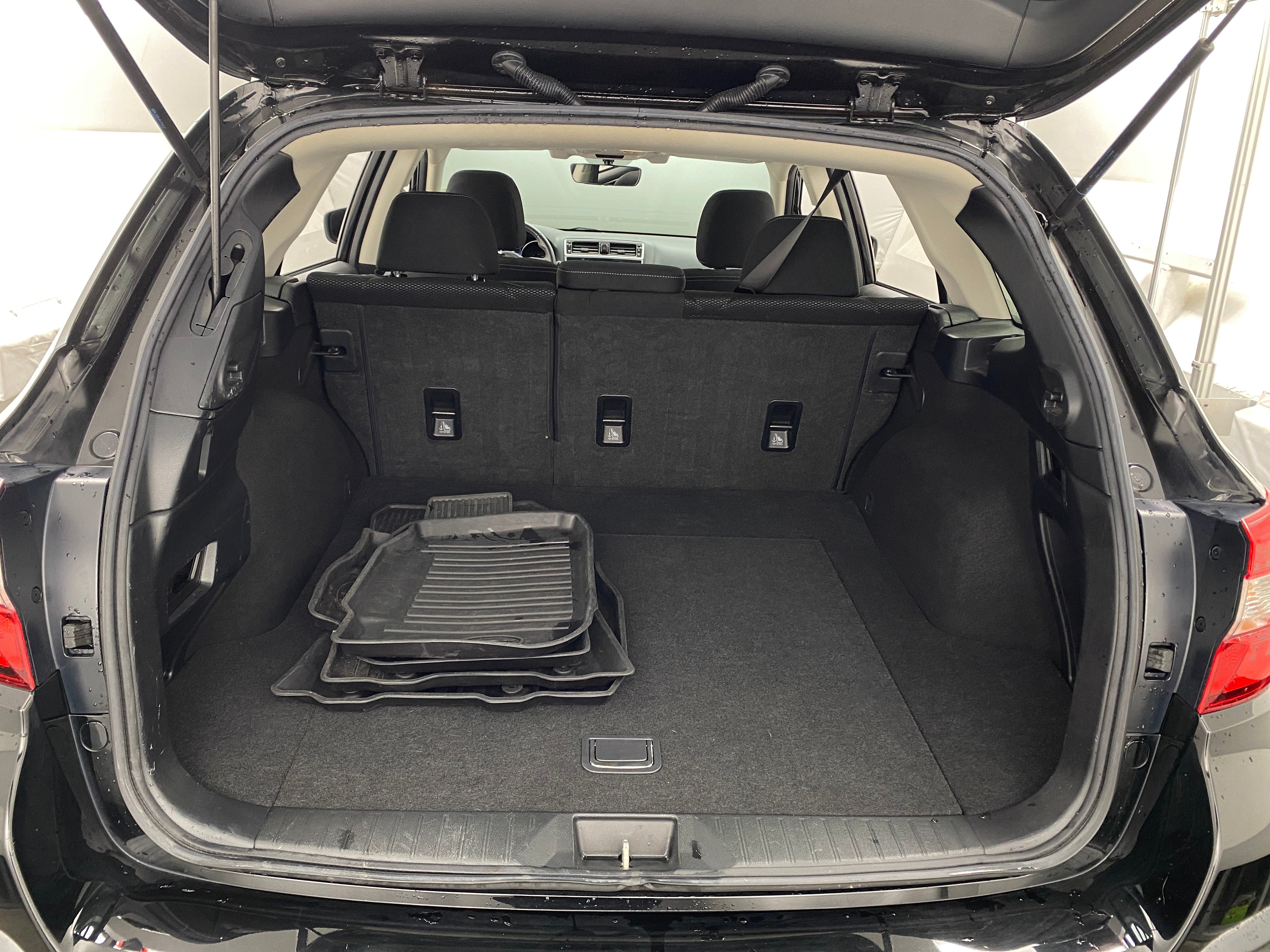 2019 Subaru Outback Premium 7