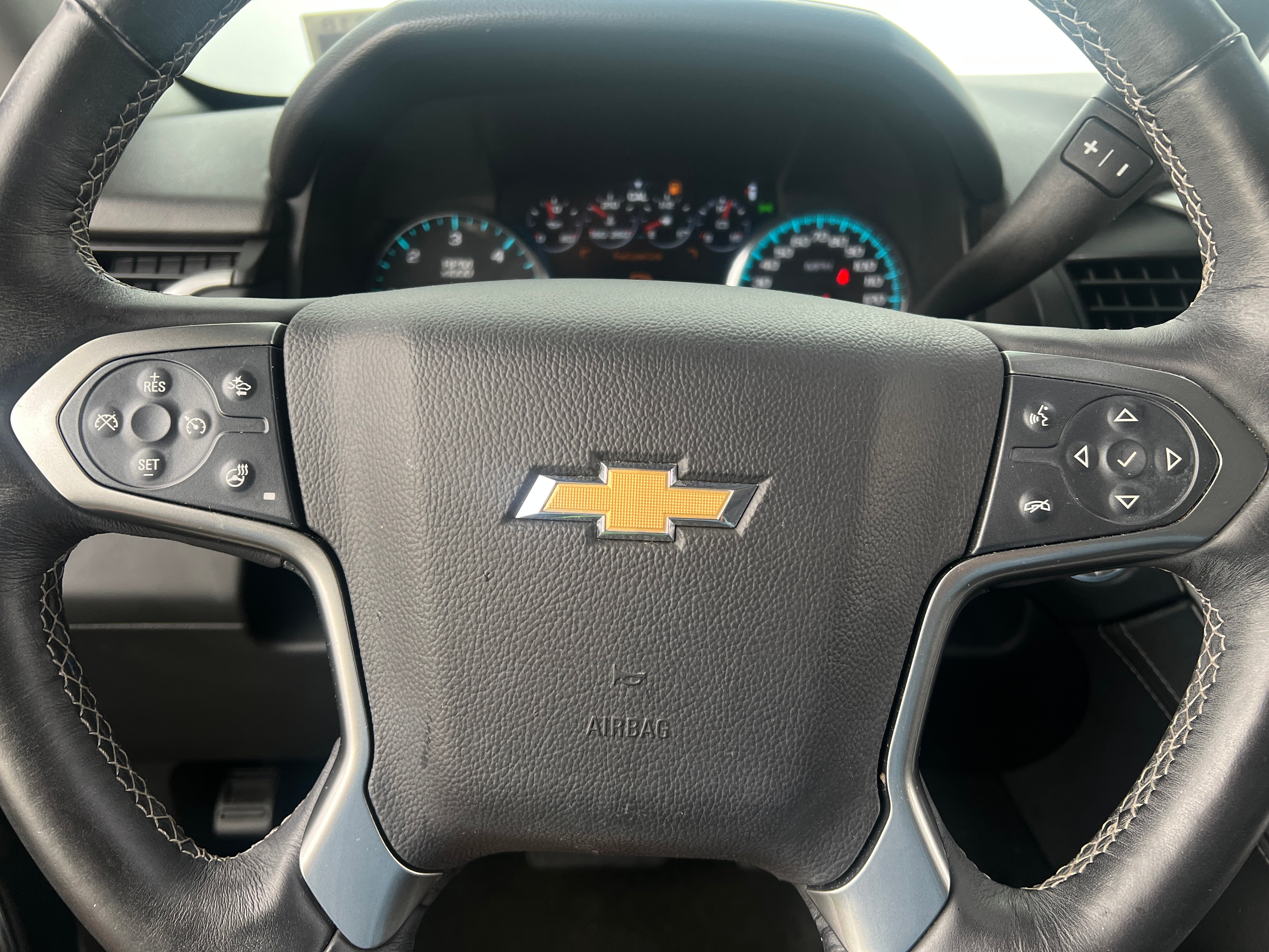 2017 Chevrolet Suburban Premier 4