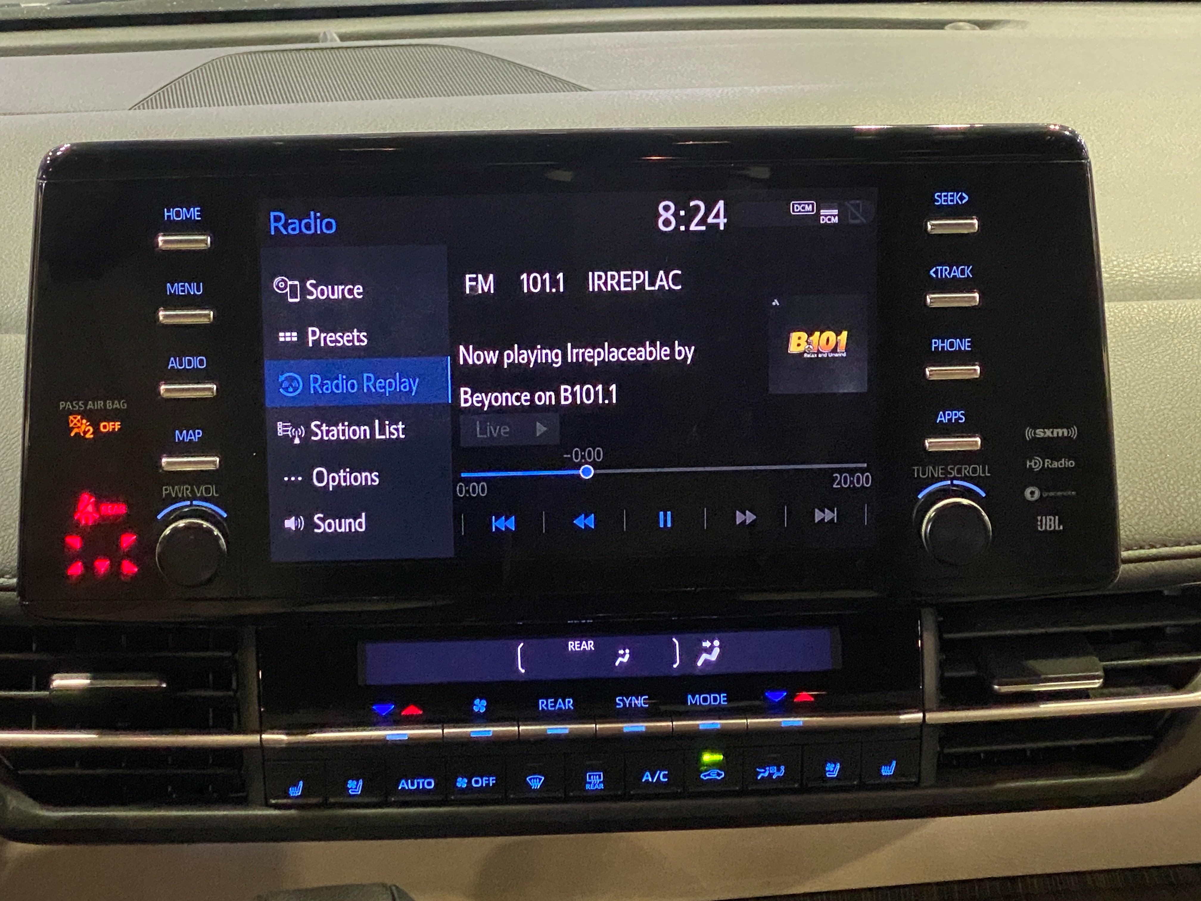 2021 Toyota Sienna Limited 3