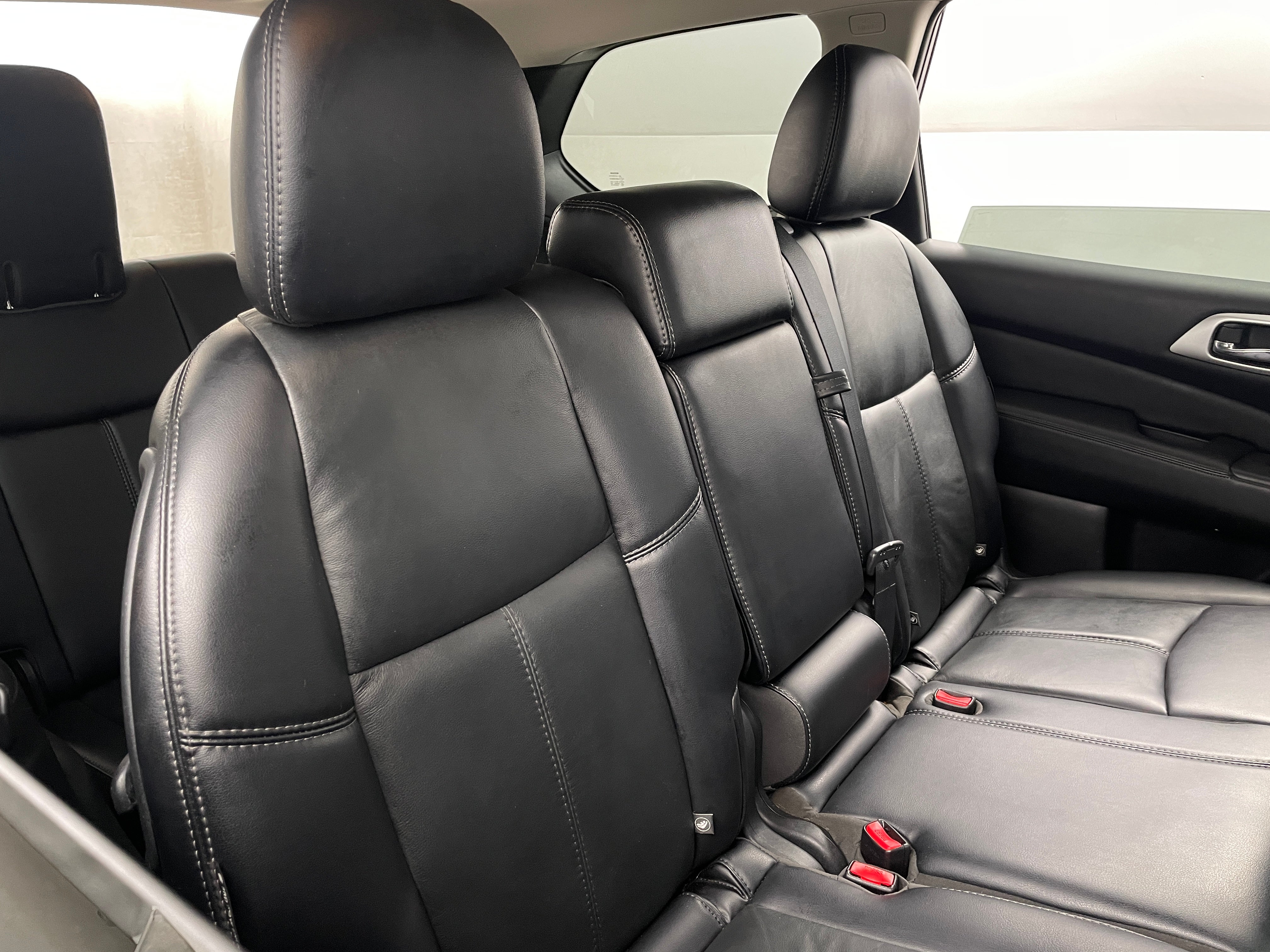 2018 Nissan Pathfinder SL 5