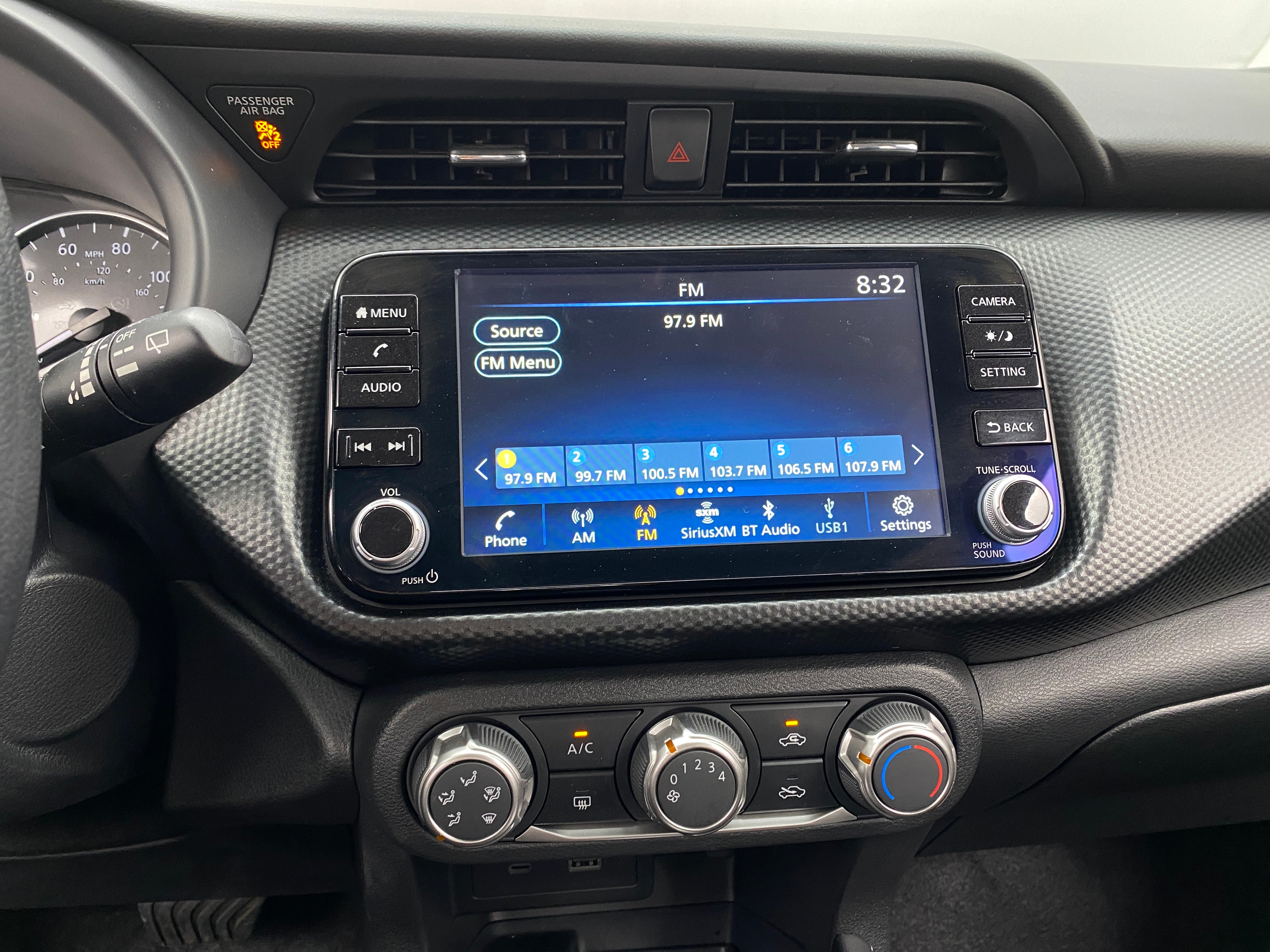 2024 Nissan Kicks SV 4