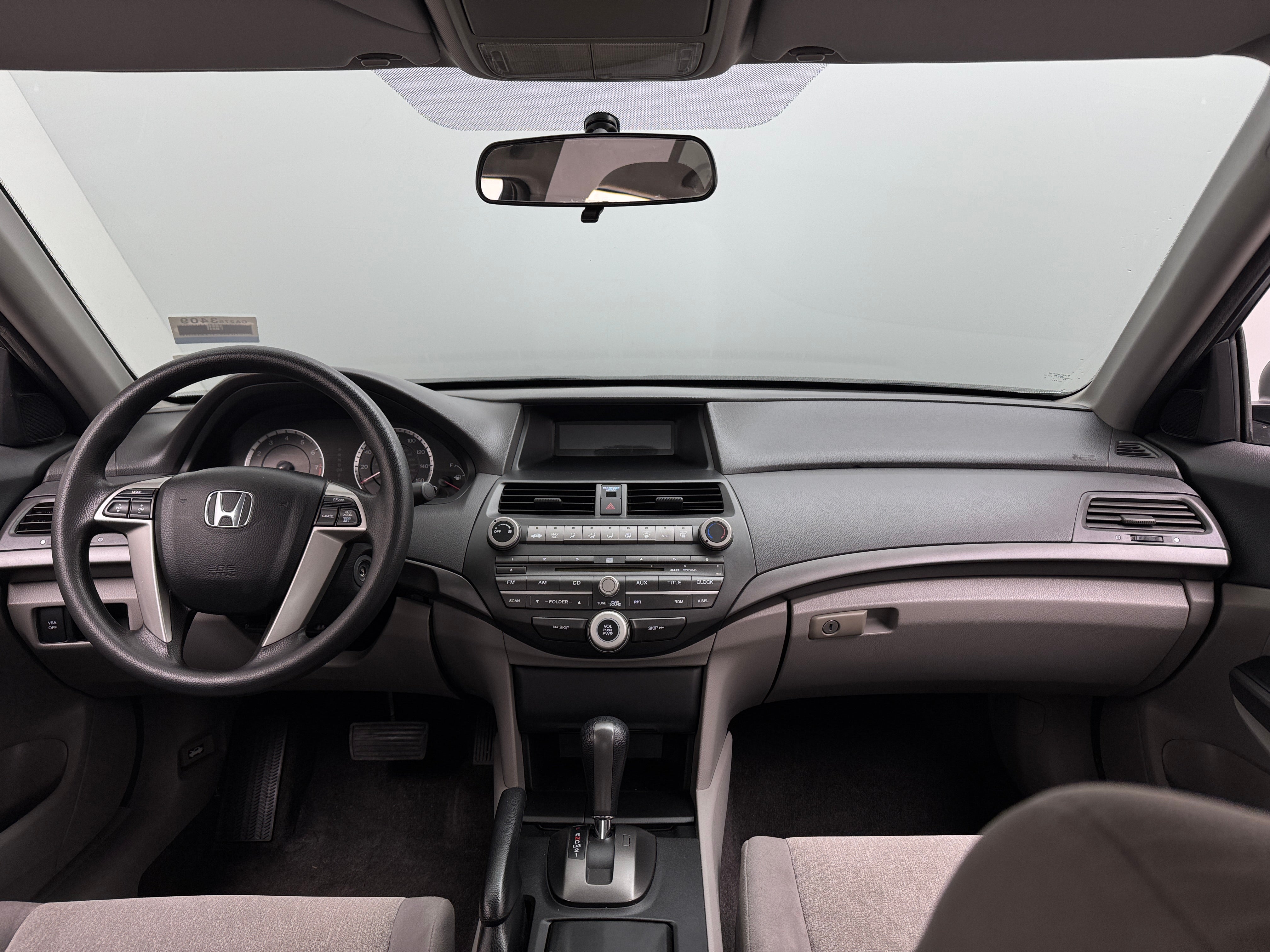 2010 Honda Accord LX-P 3