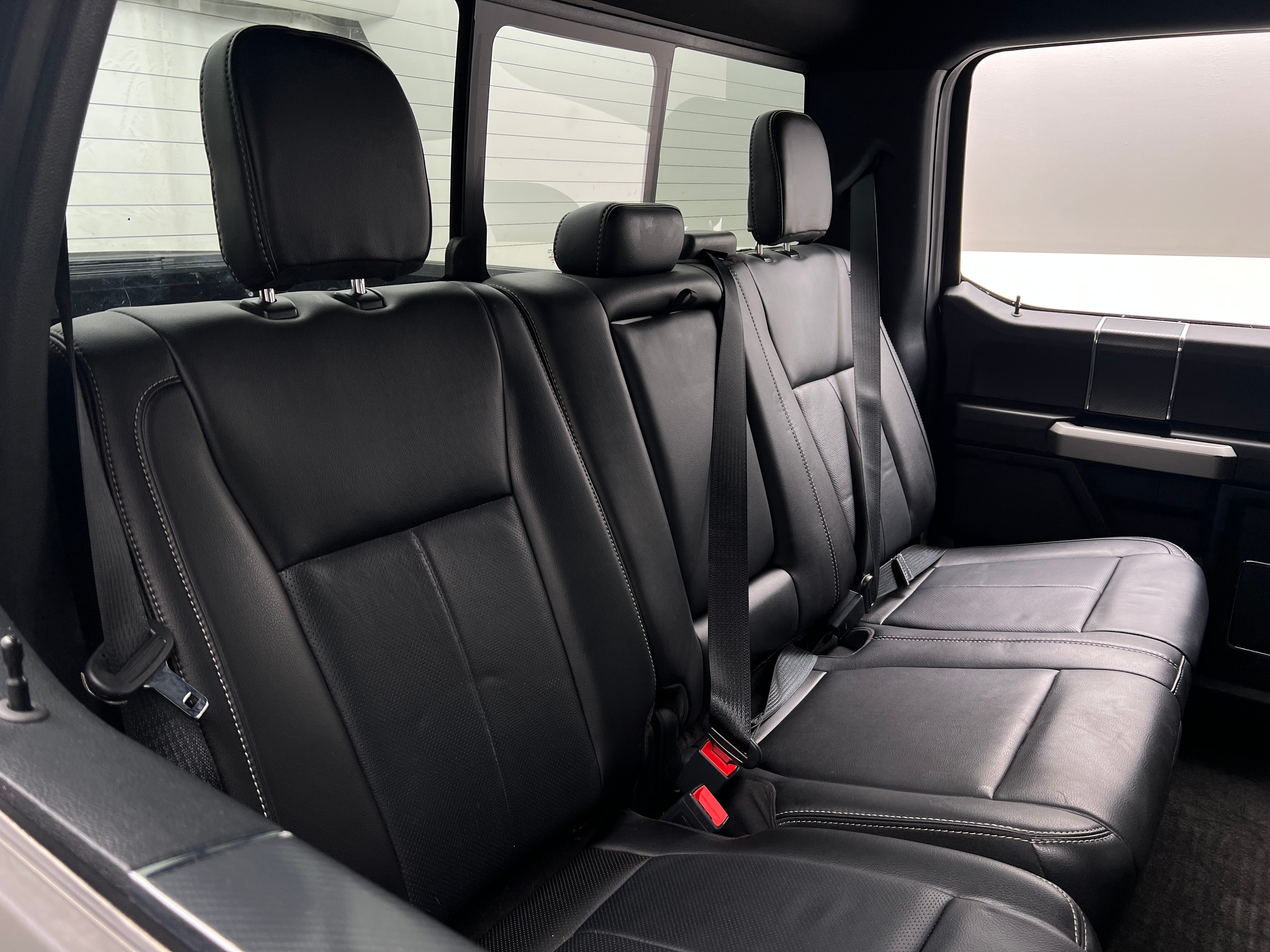 2020 Ford Econoline E-150 5