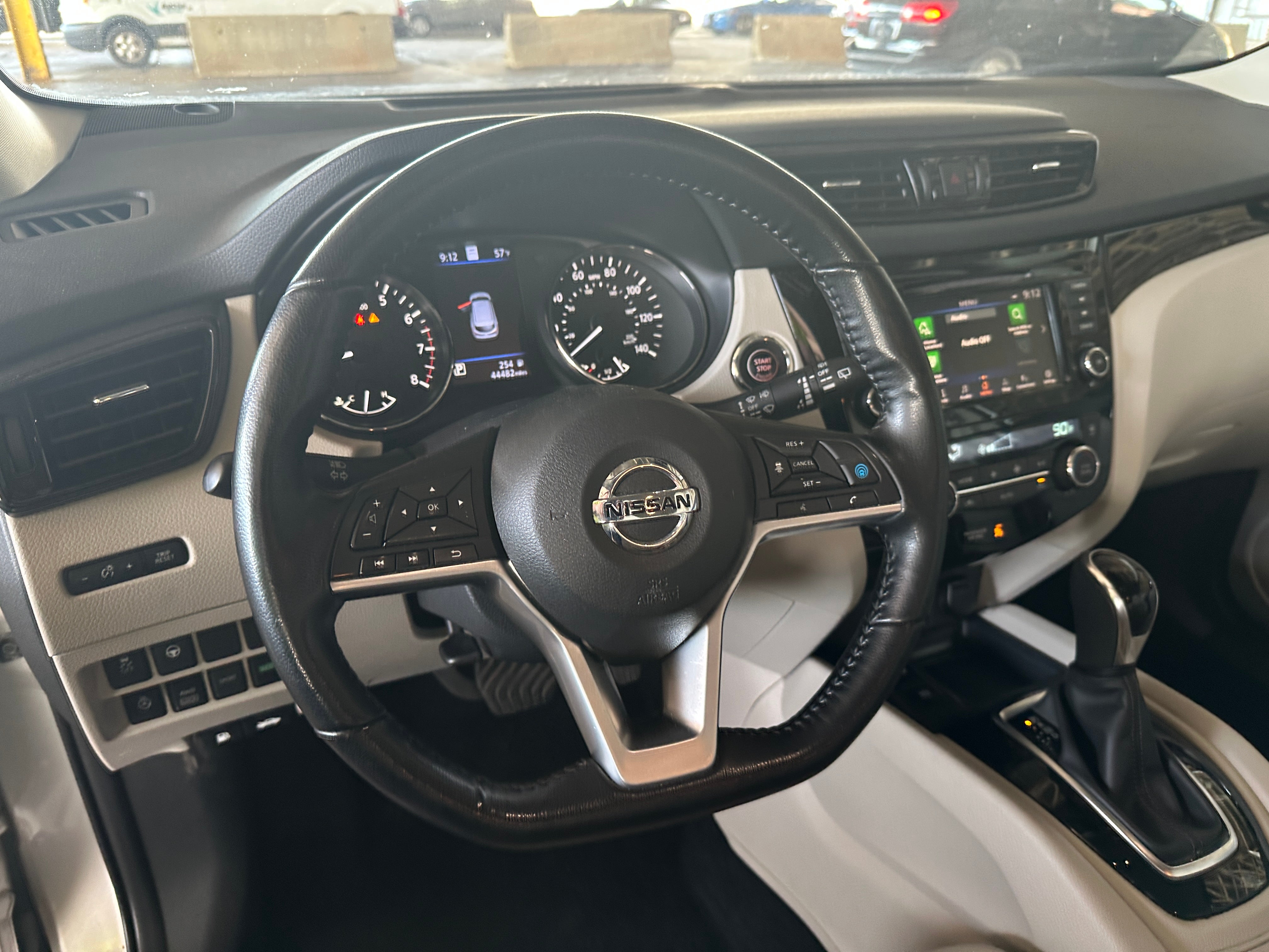 2022 Nissan Rogue Sport SL 4