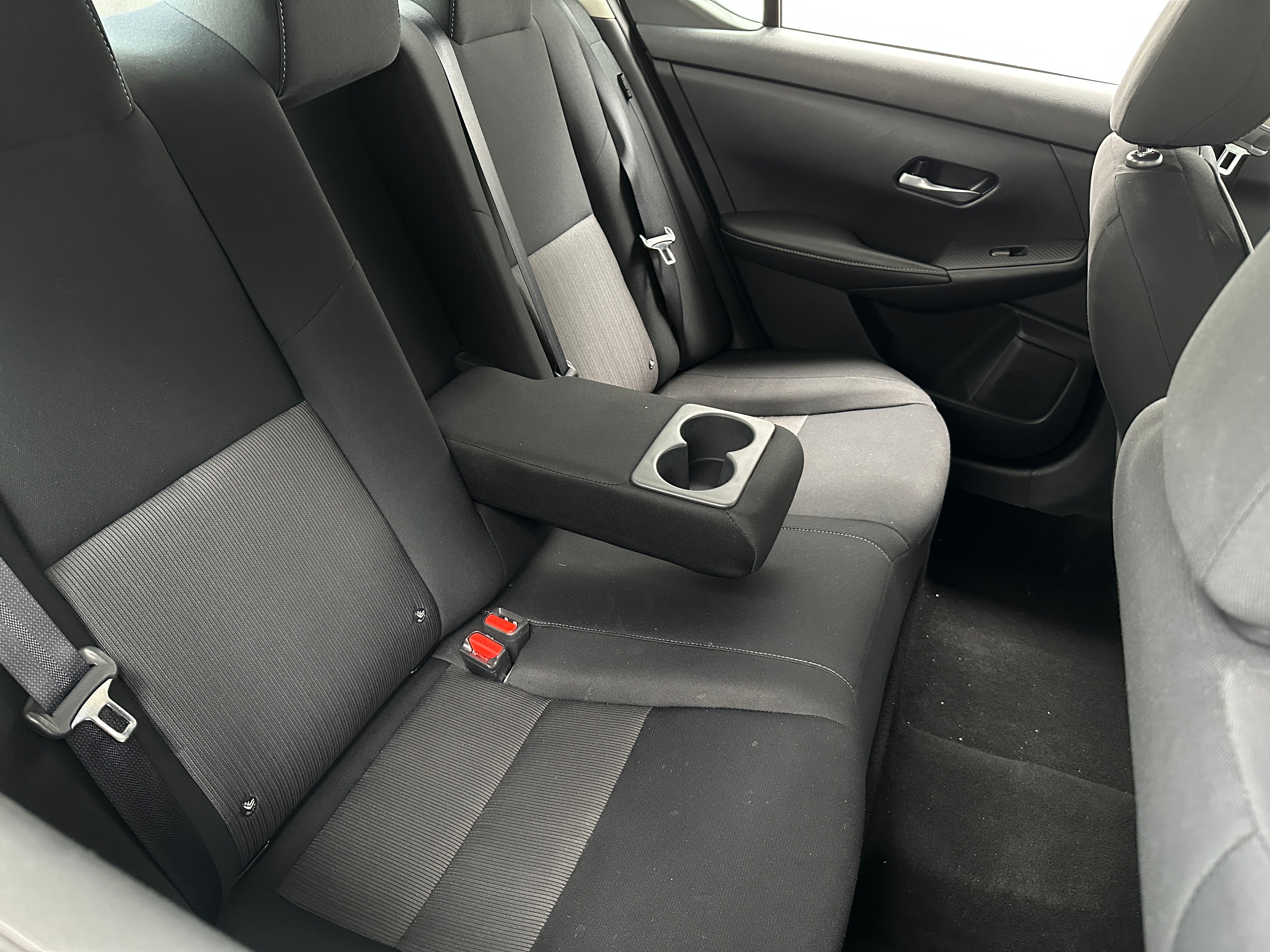 2022 Nissan Sentra SV 6