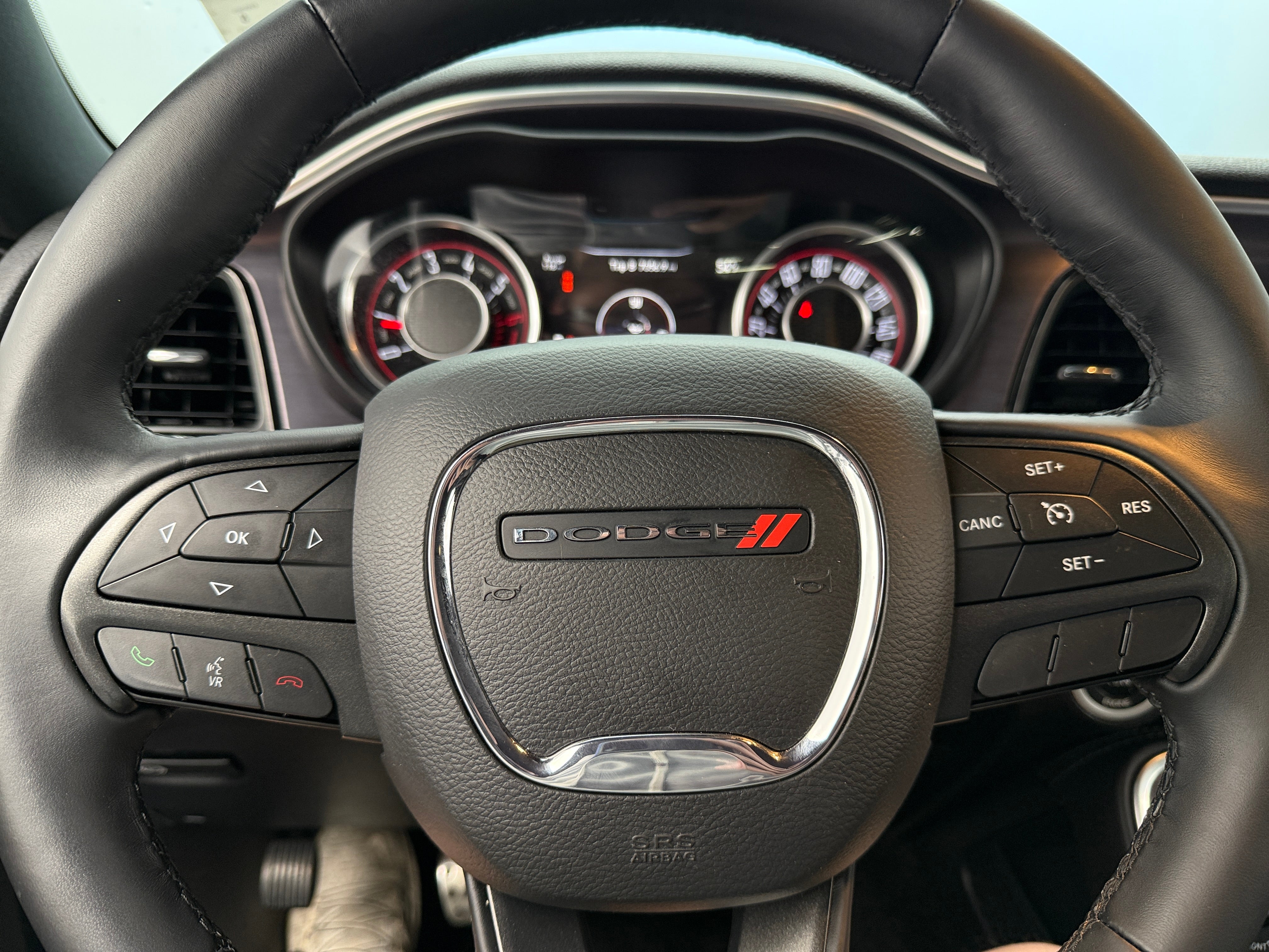 2015 Dodge Challenger R/T 4
