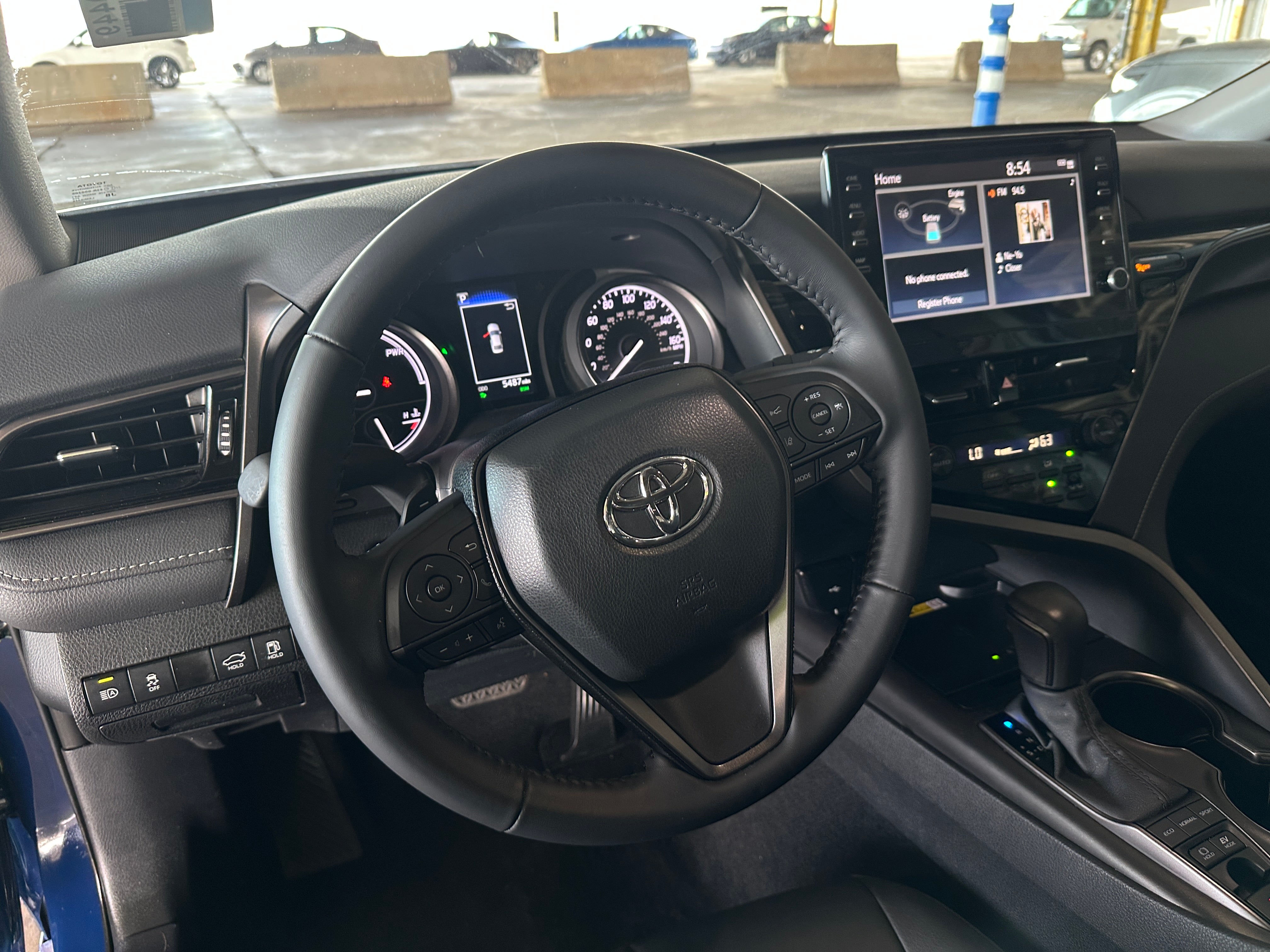 2024 Toyota Camry SE 4