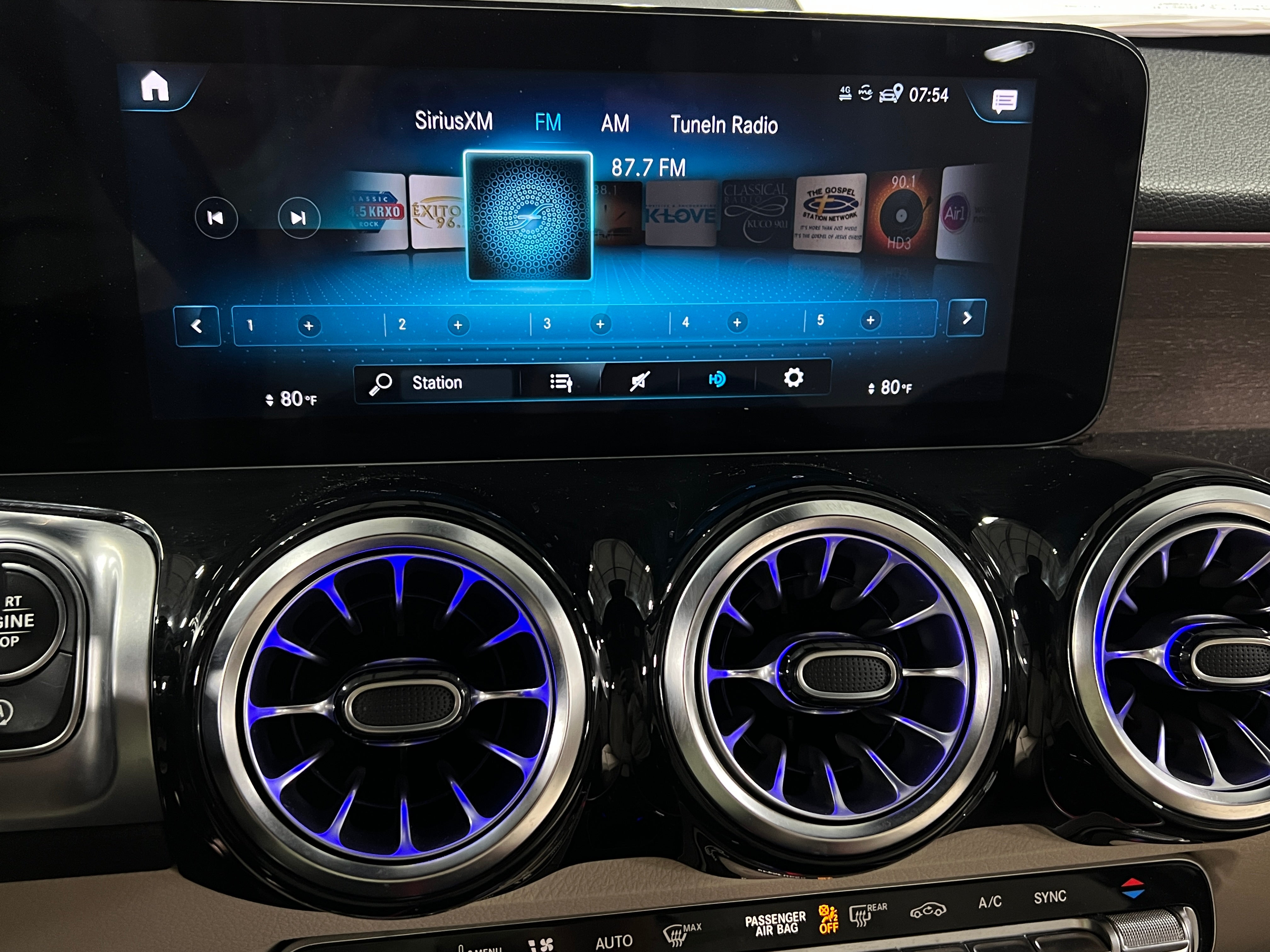2022 Mercedes-Benz GLB 250 3