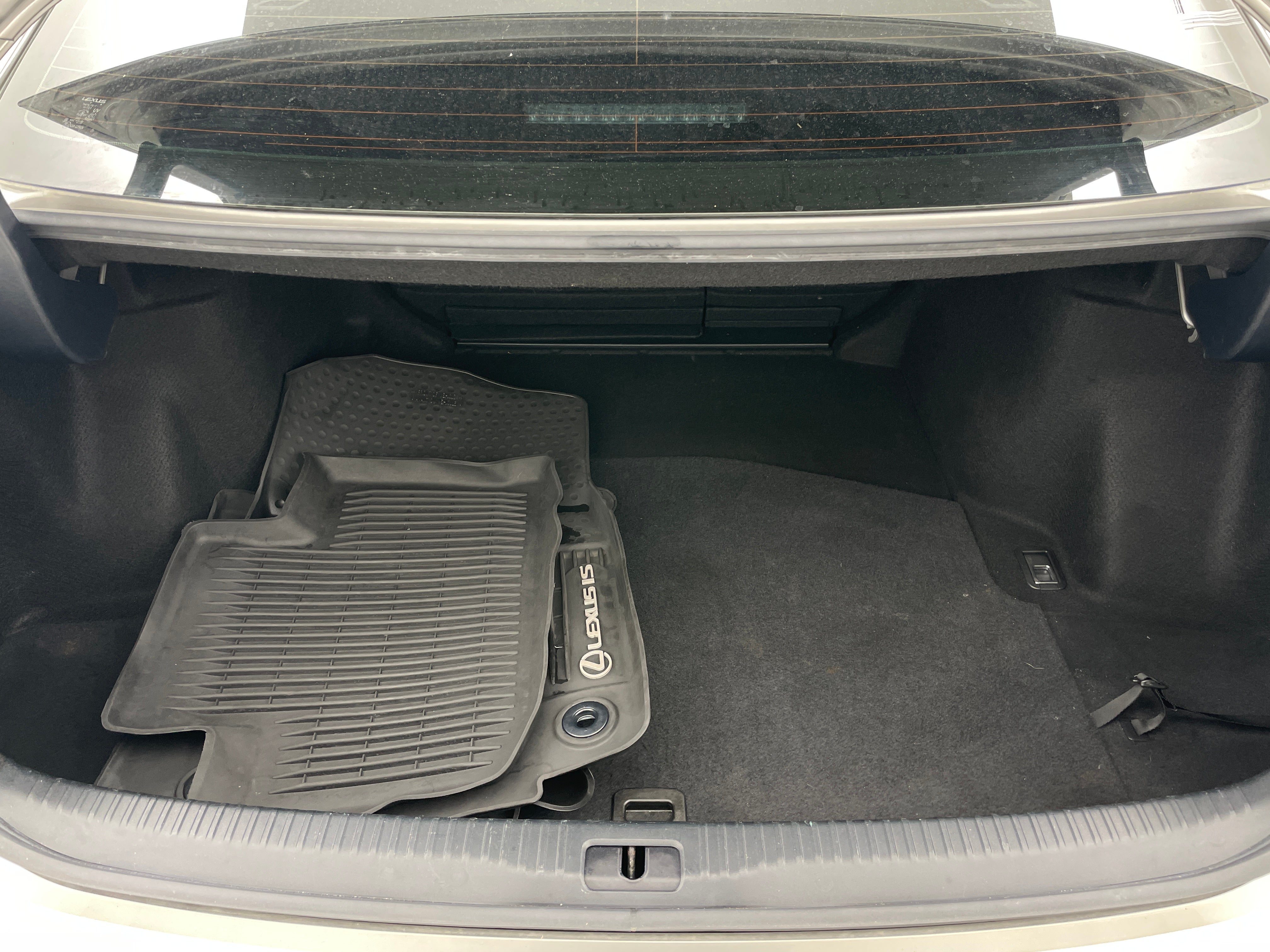 2018 Lexus IS 300 6