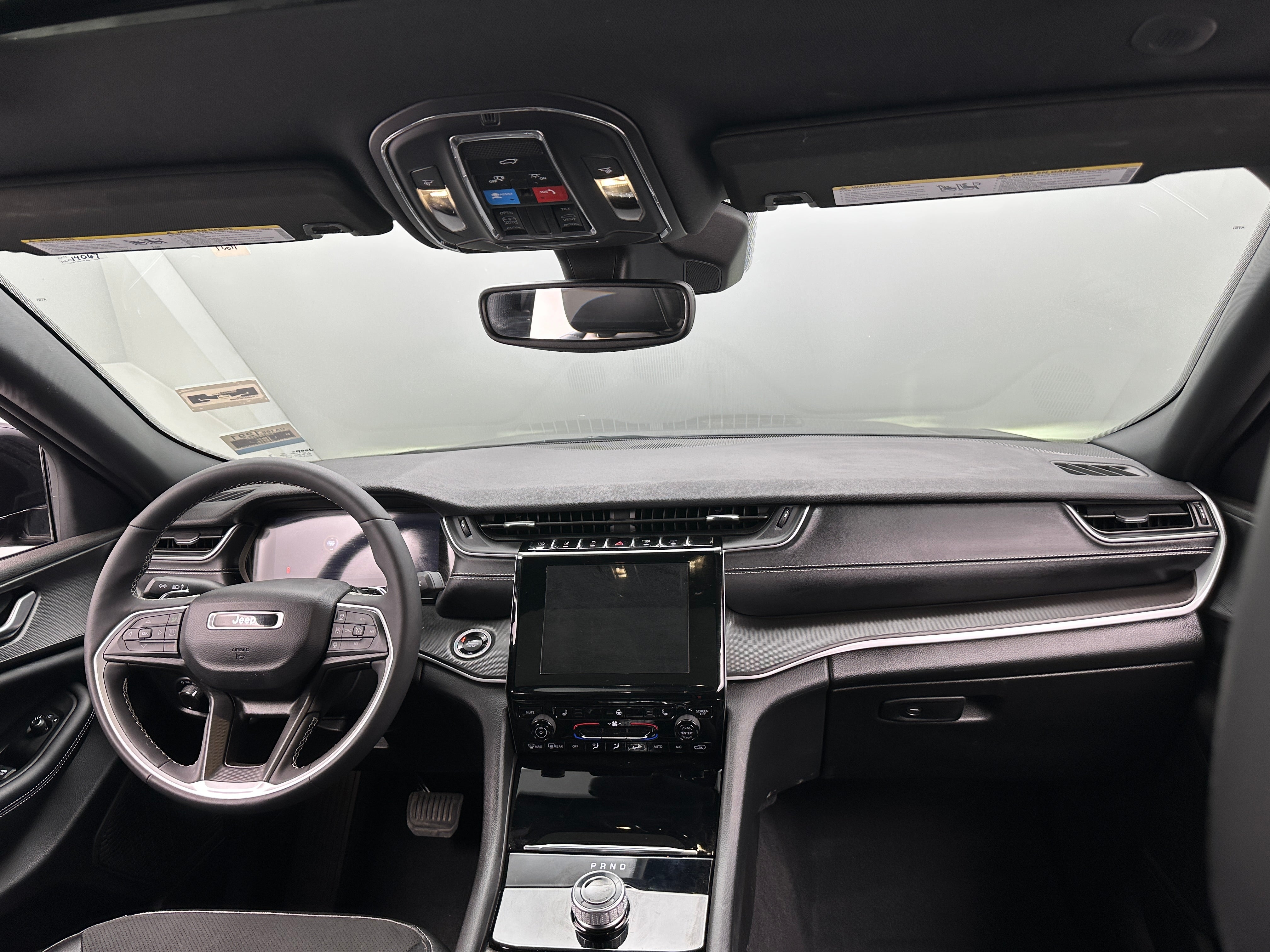 2024 Jeep Grand Cherokee Altitude 2