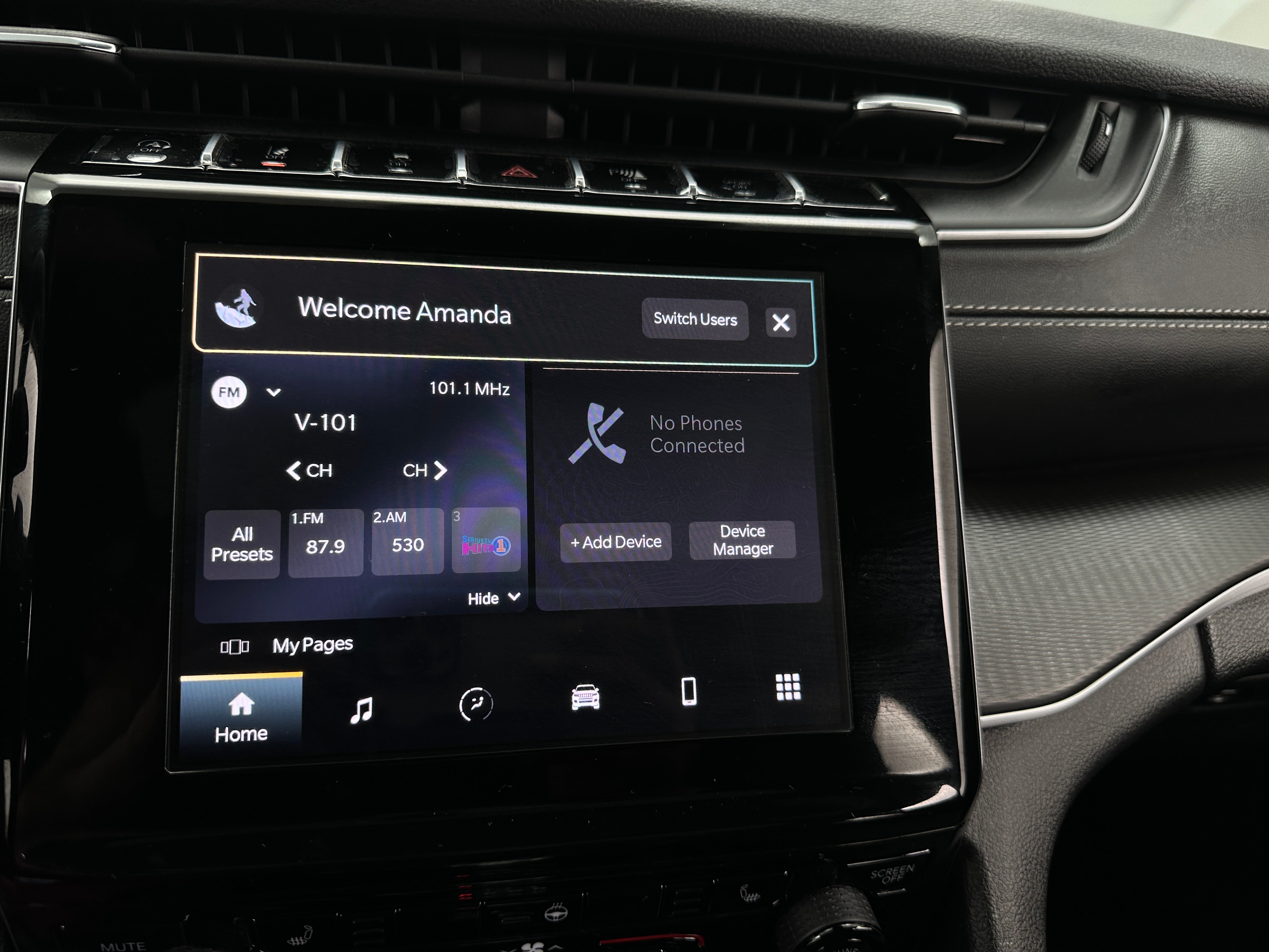 2024 Jeep Grand Cherokee Altitude 3