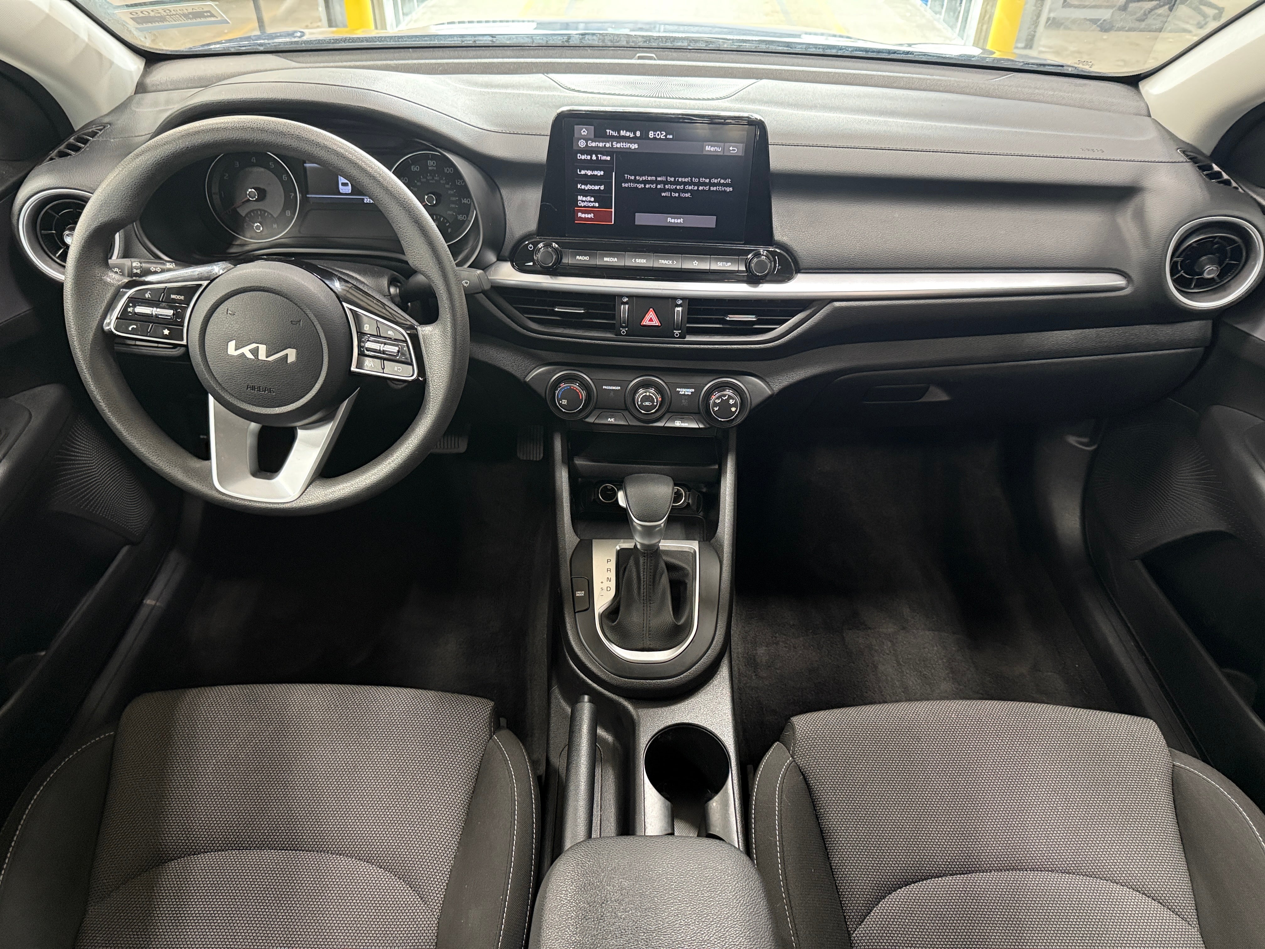 2022 Kia Forte LXS 3