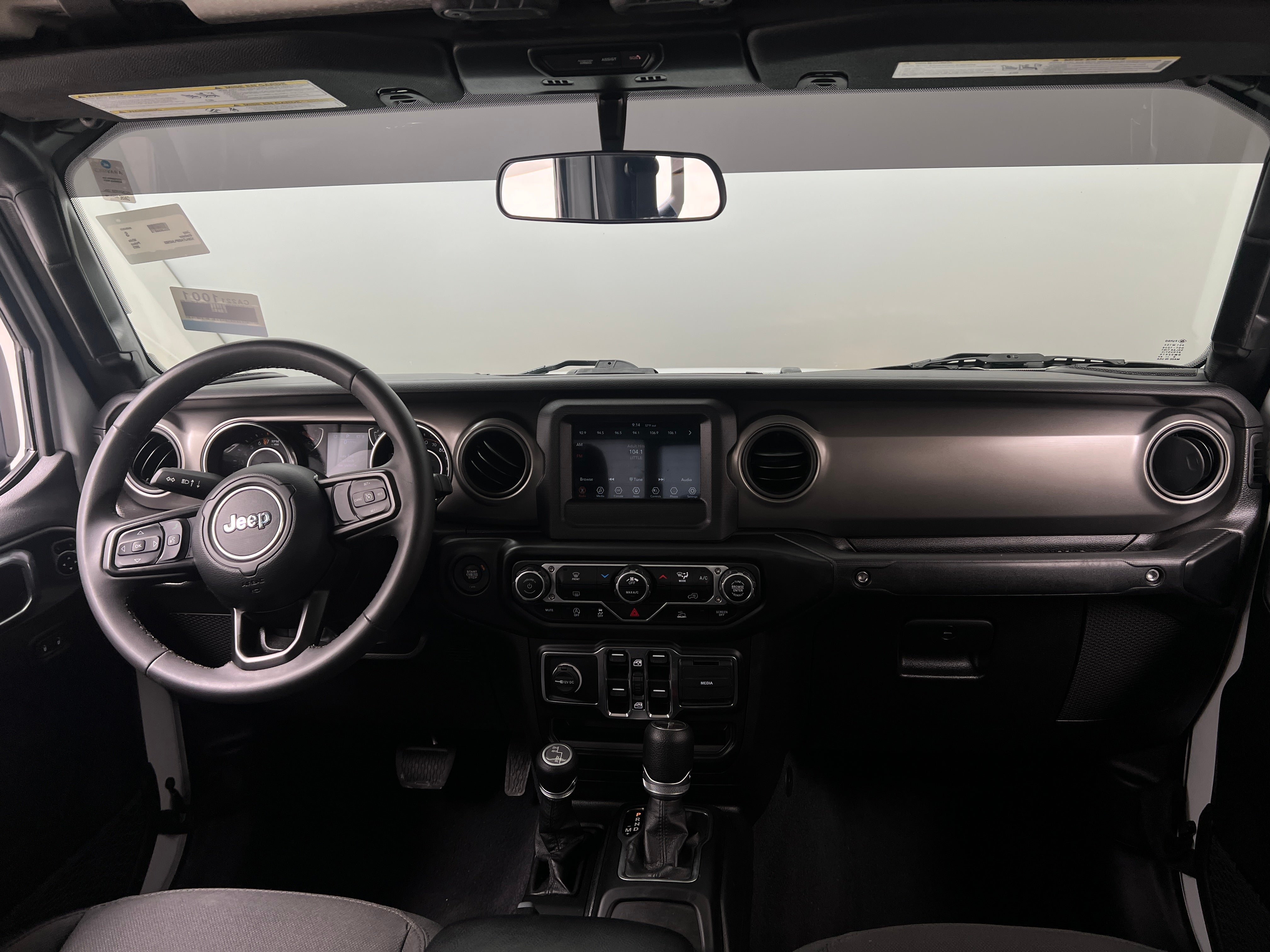 2023 Jeep Gladiator Sport S 3