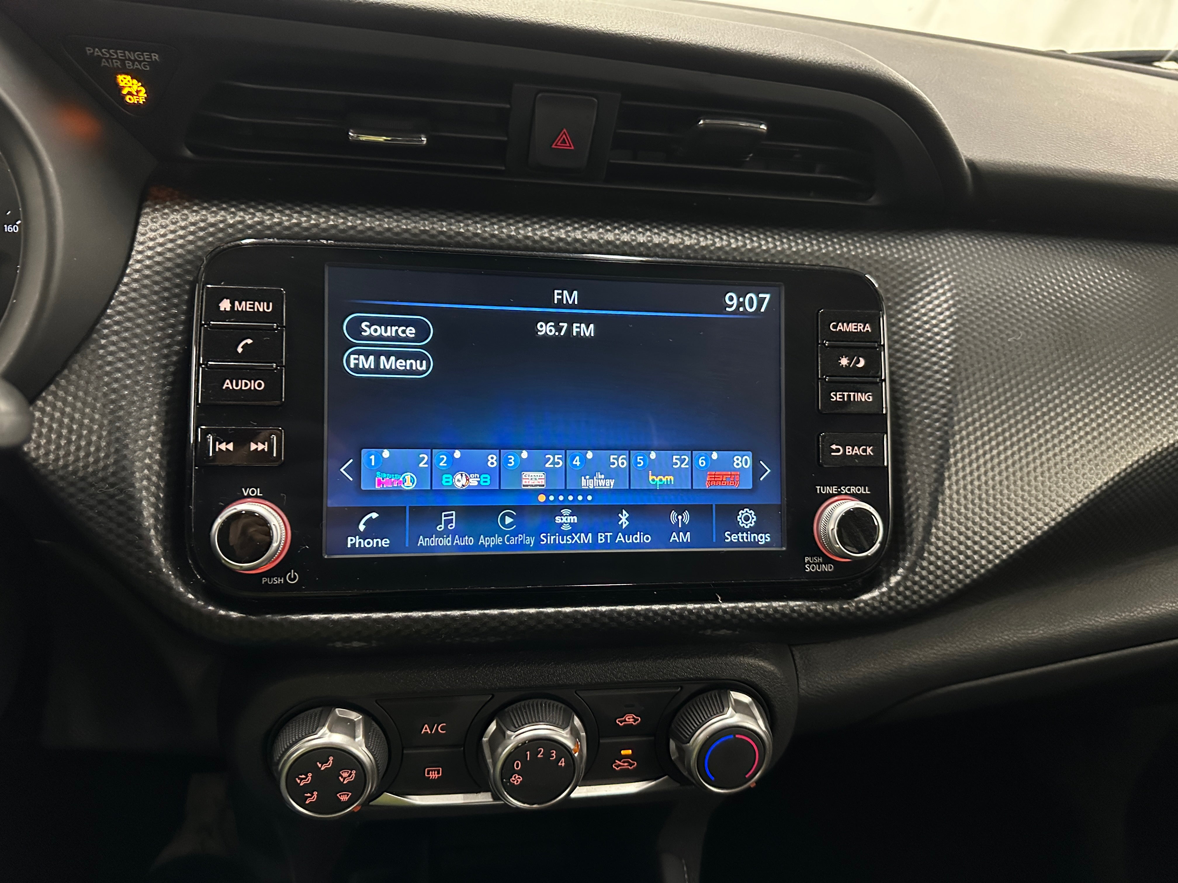 2024 Nissan Kicks SV 4