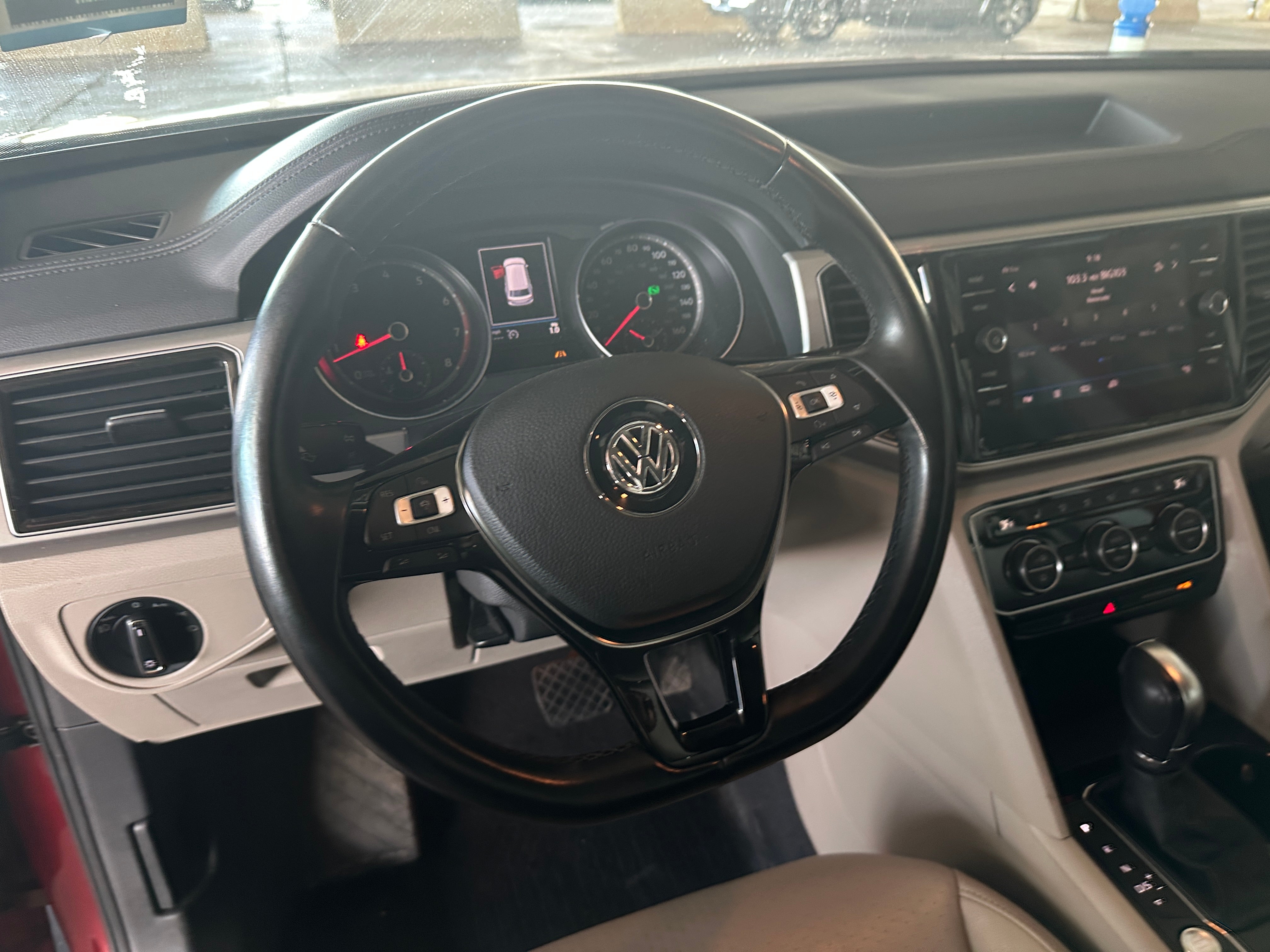 2018 Volkswagen Atlas SEL 4