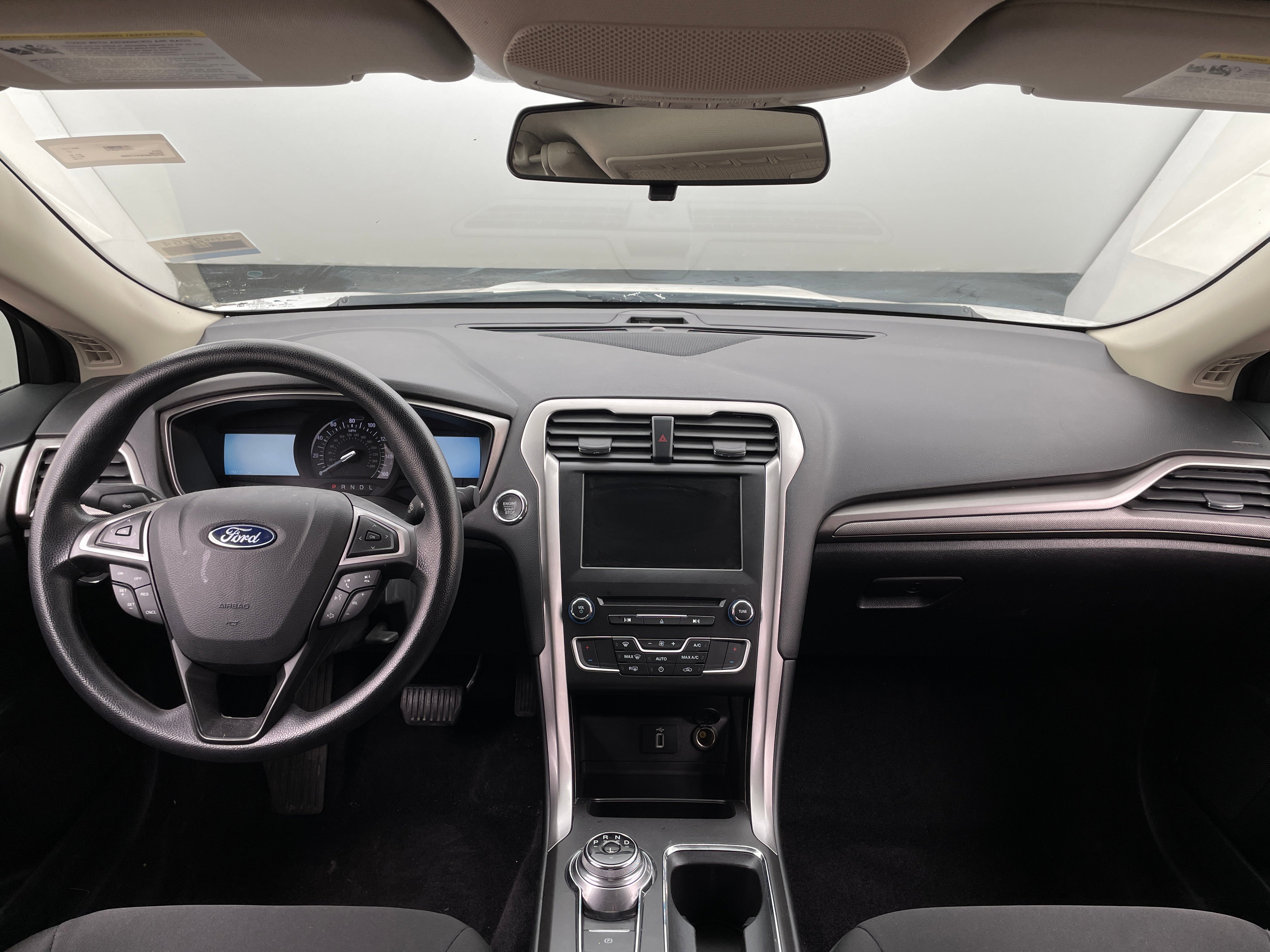 2018 Ford Fusion SE 3