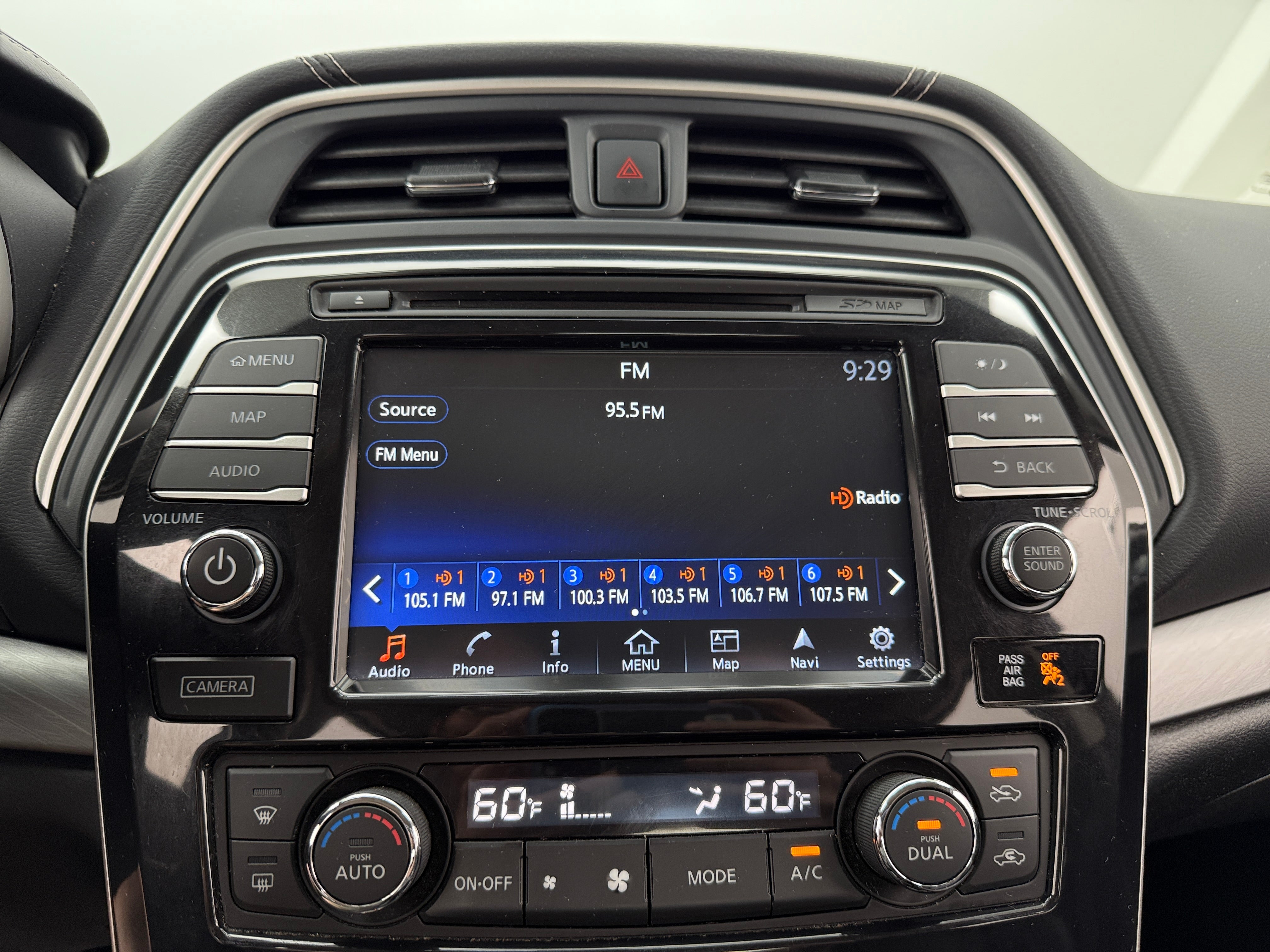 2017 Nissan Maxima SV 3