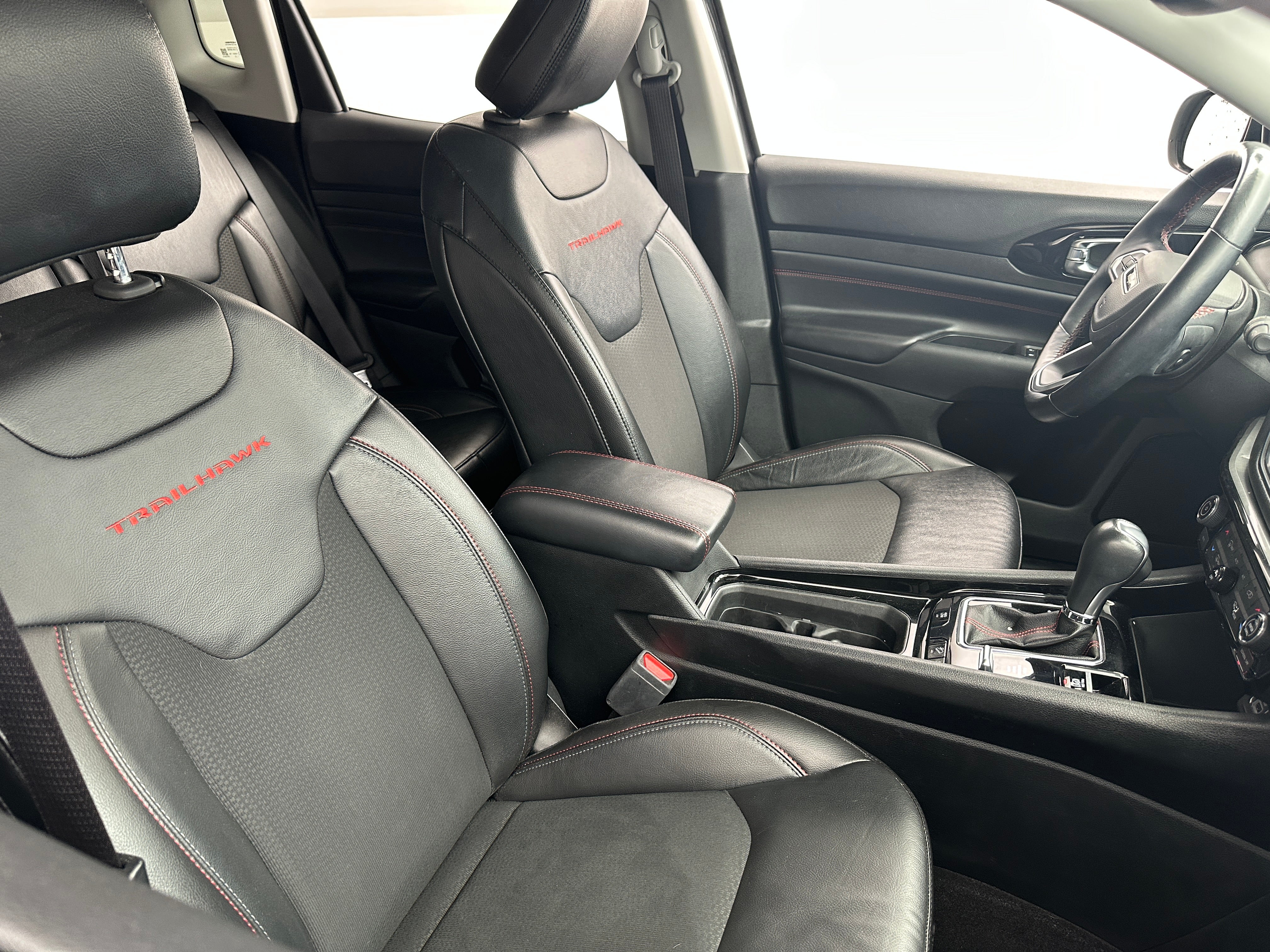 2022 Jeep Compass Trailhawk 2