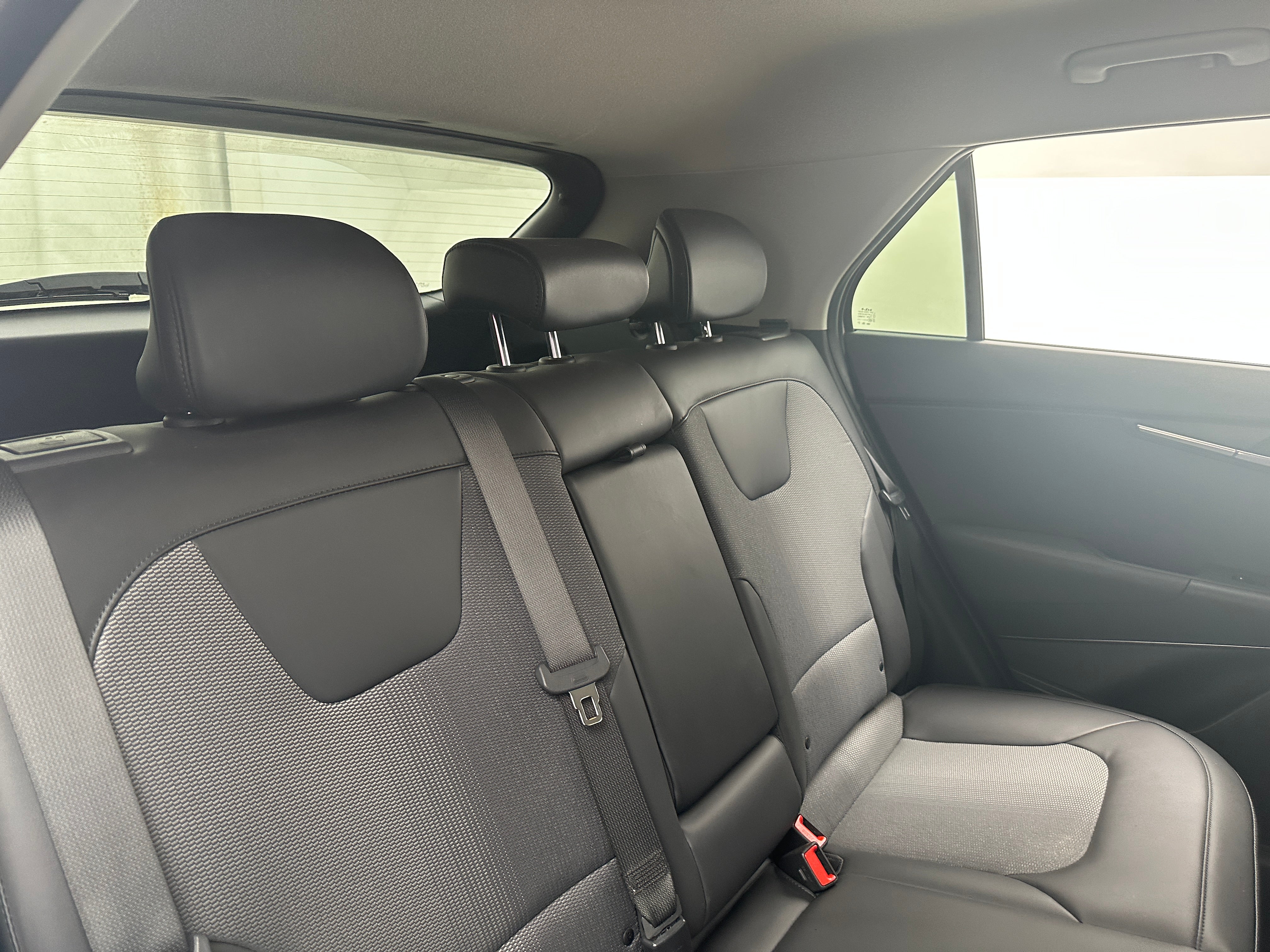 2023 Kia Niro EX 5
