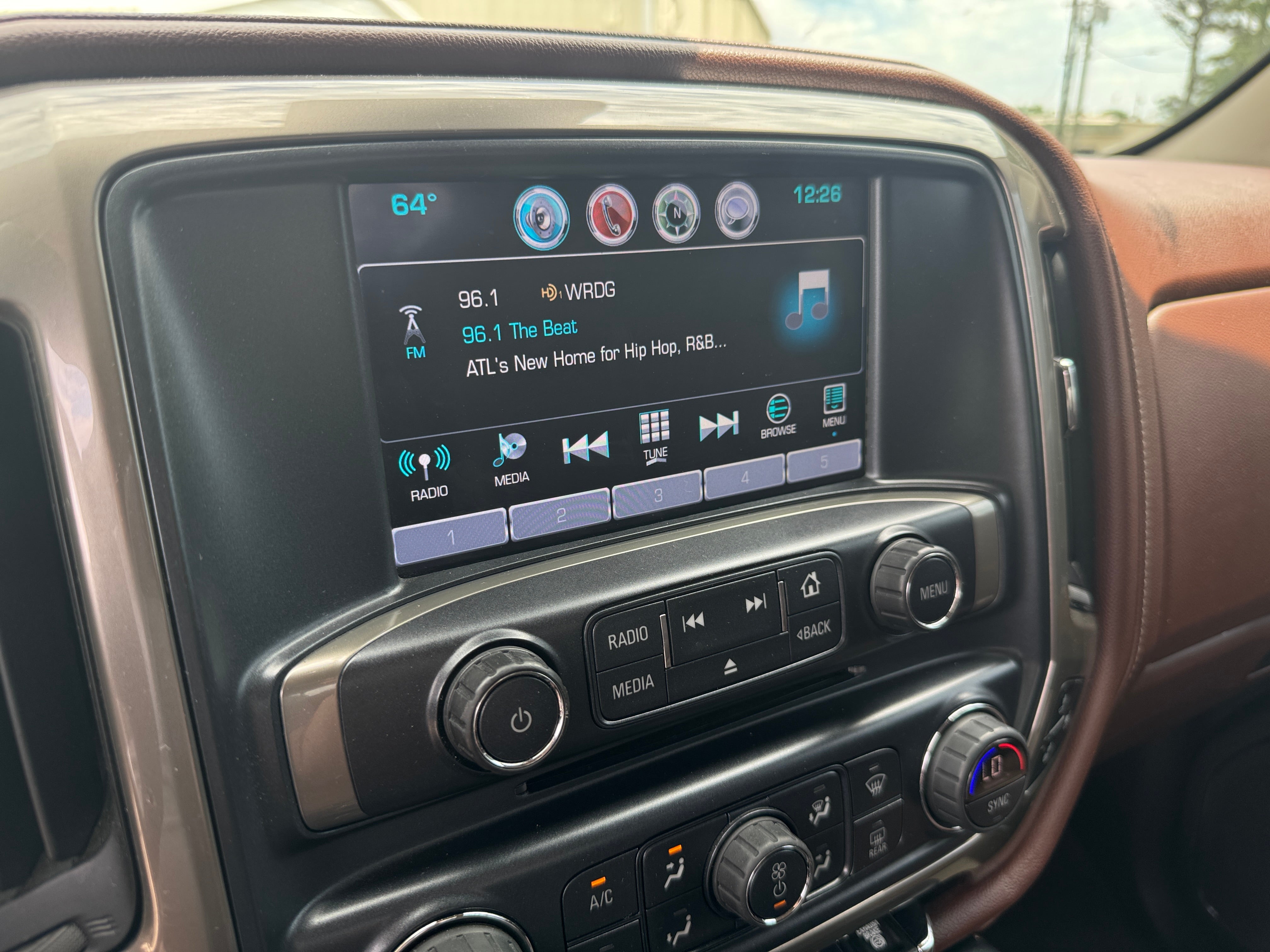 2018 Chevrolet Silverado 2500 High Country 3