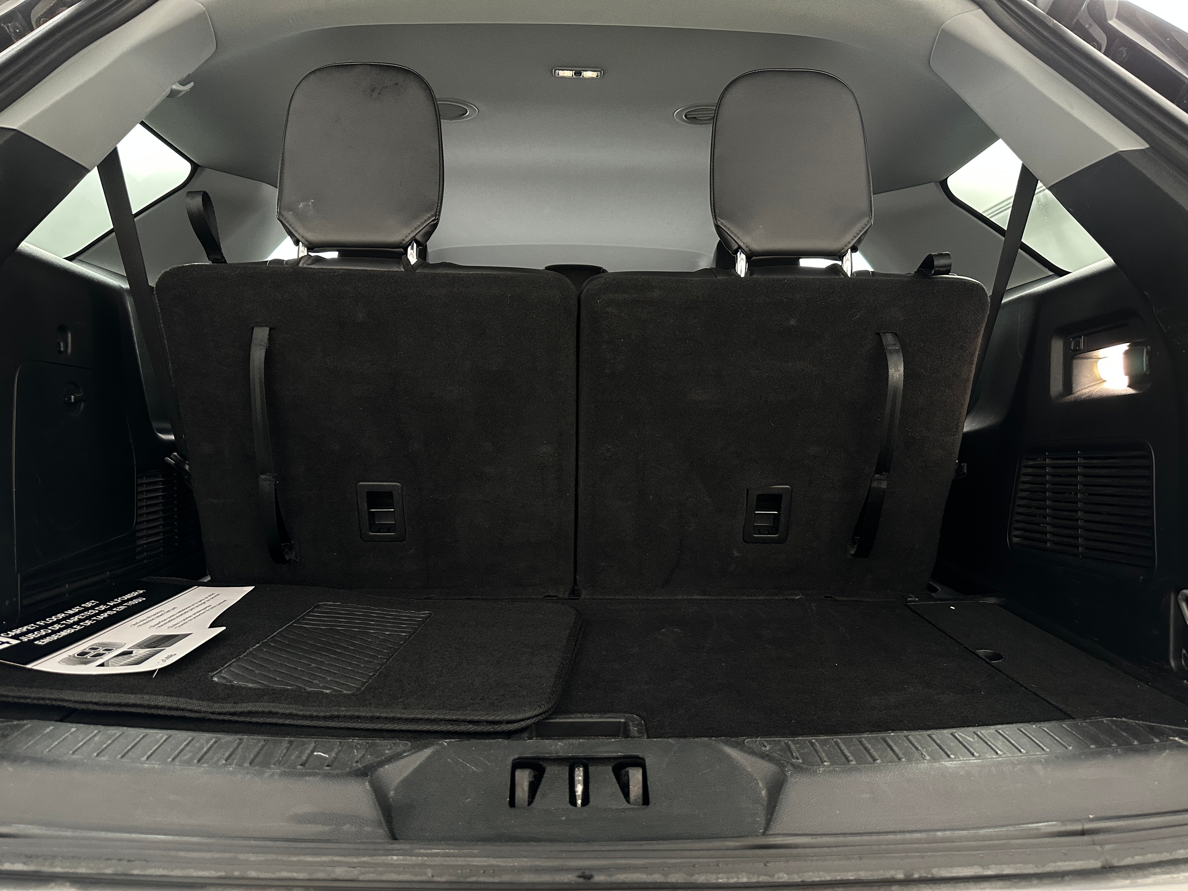 2023 Ford Explorer XLT 7