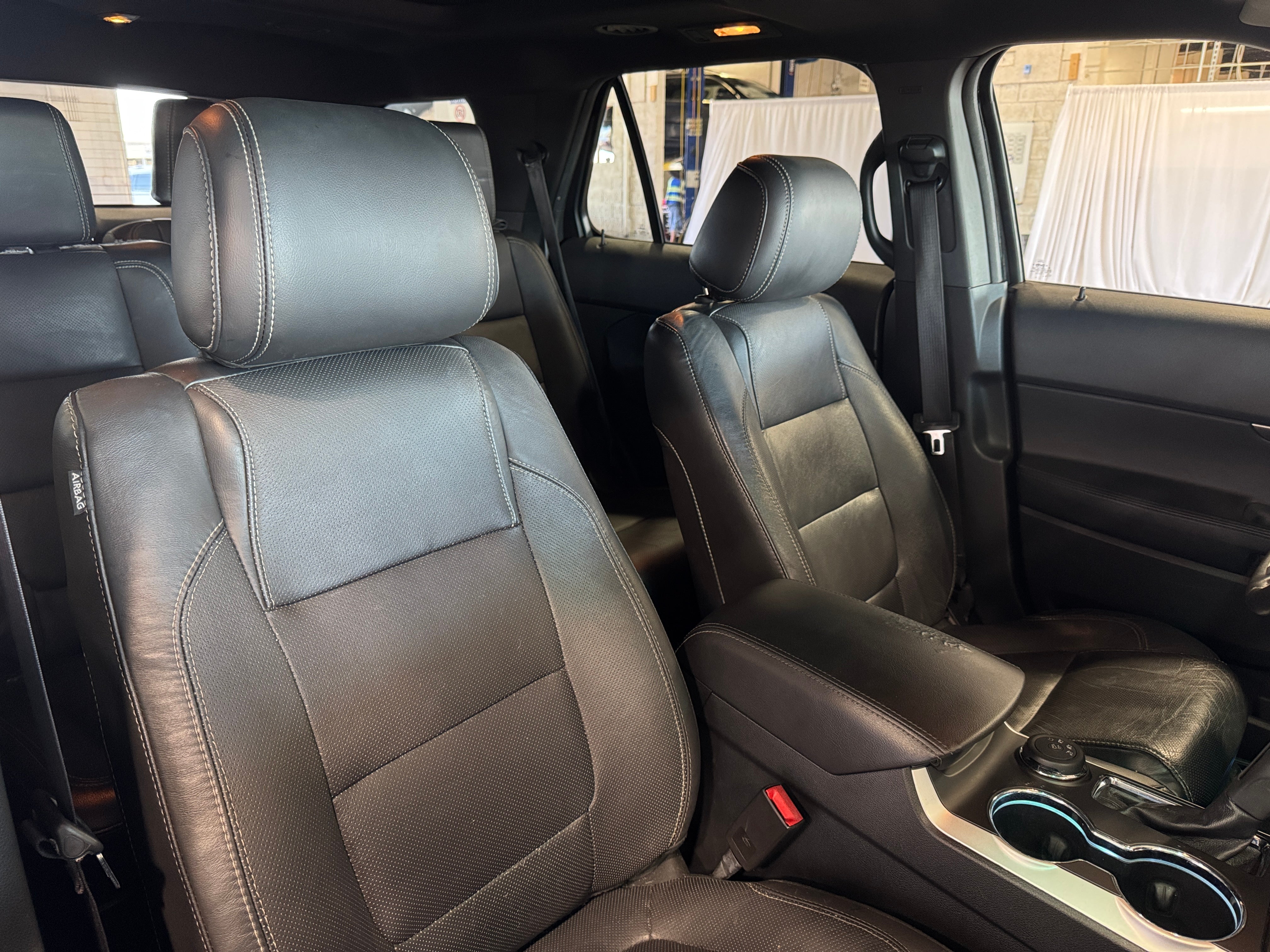 Image 4 of 2015 Ford Explorer Sport