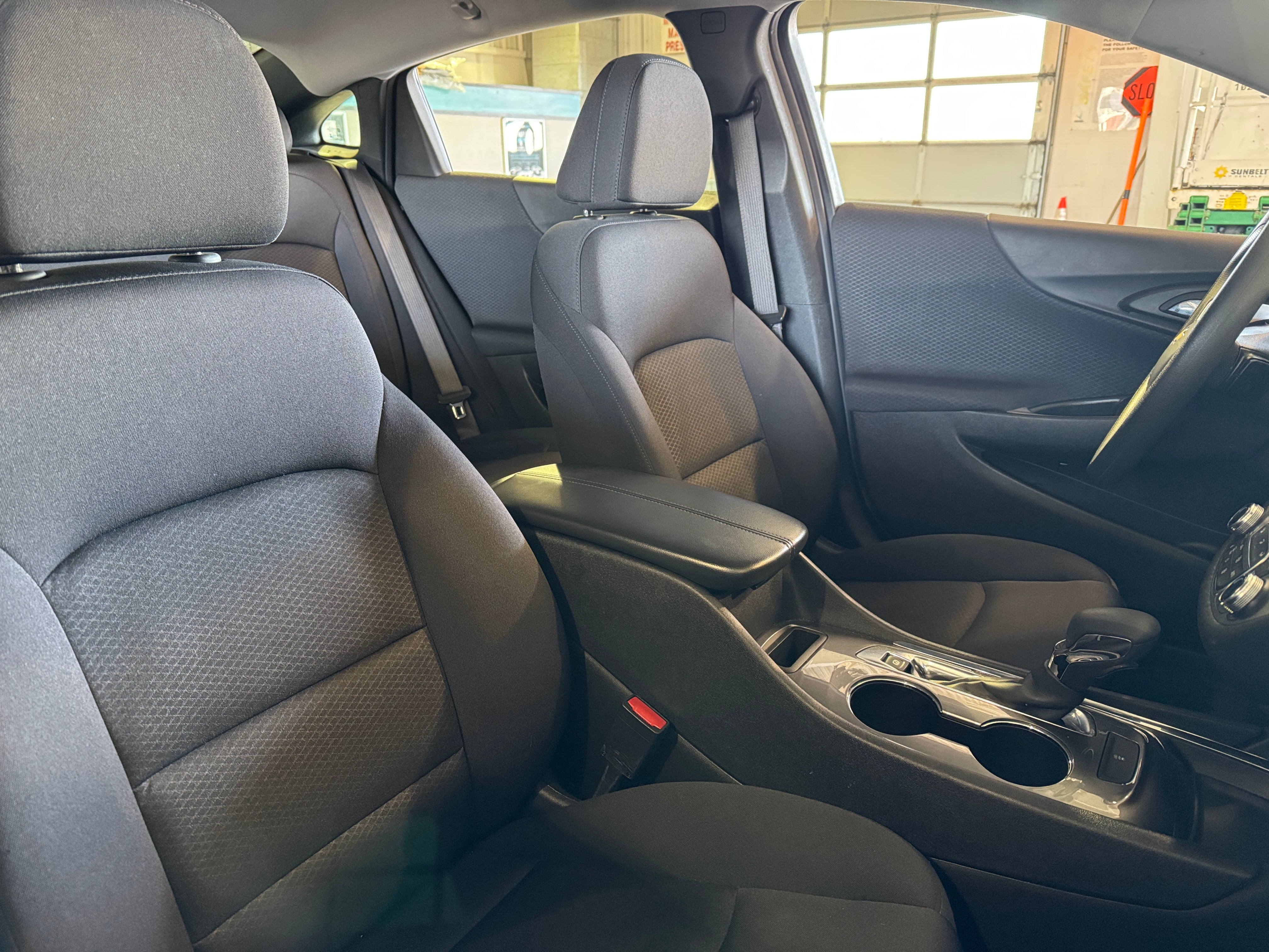 2023 Chevrolet Malibu LT 2