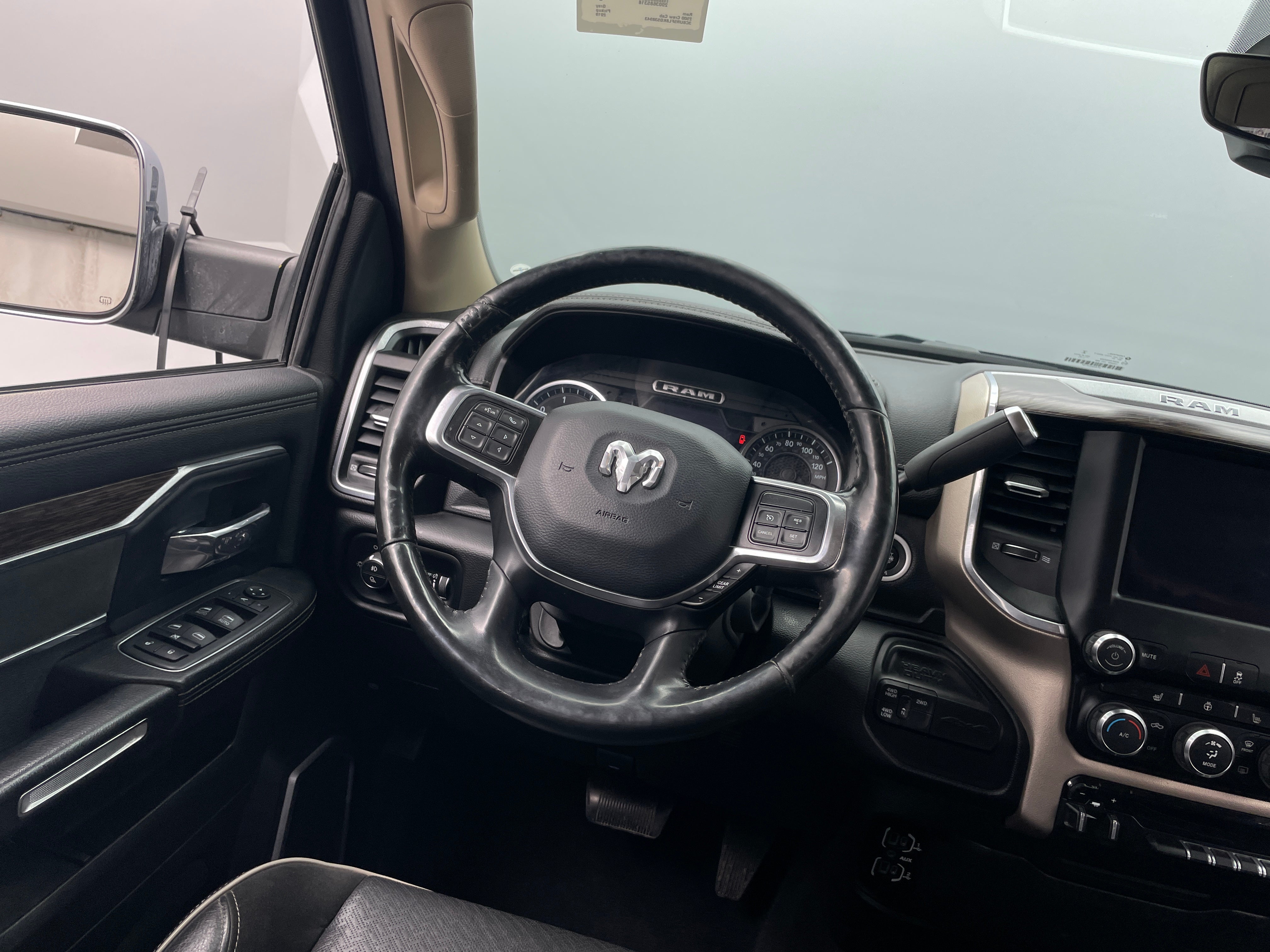 2019 RAM 2500 Laramie 5