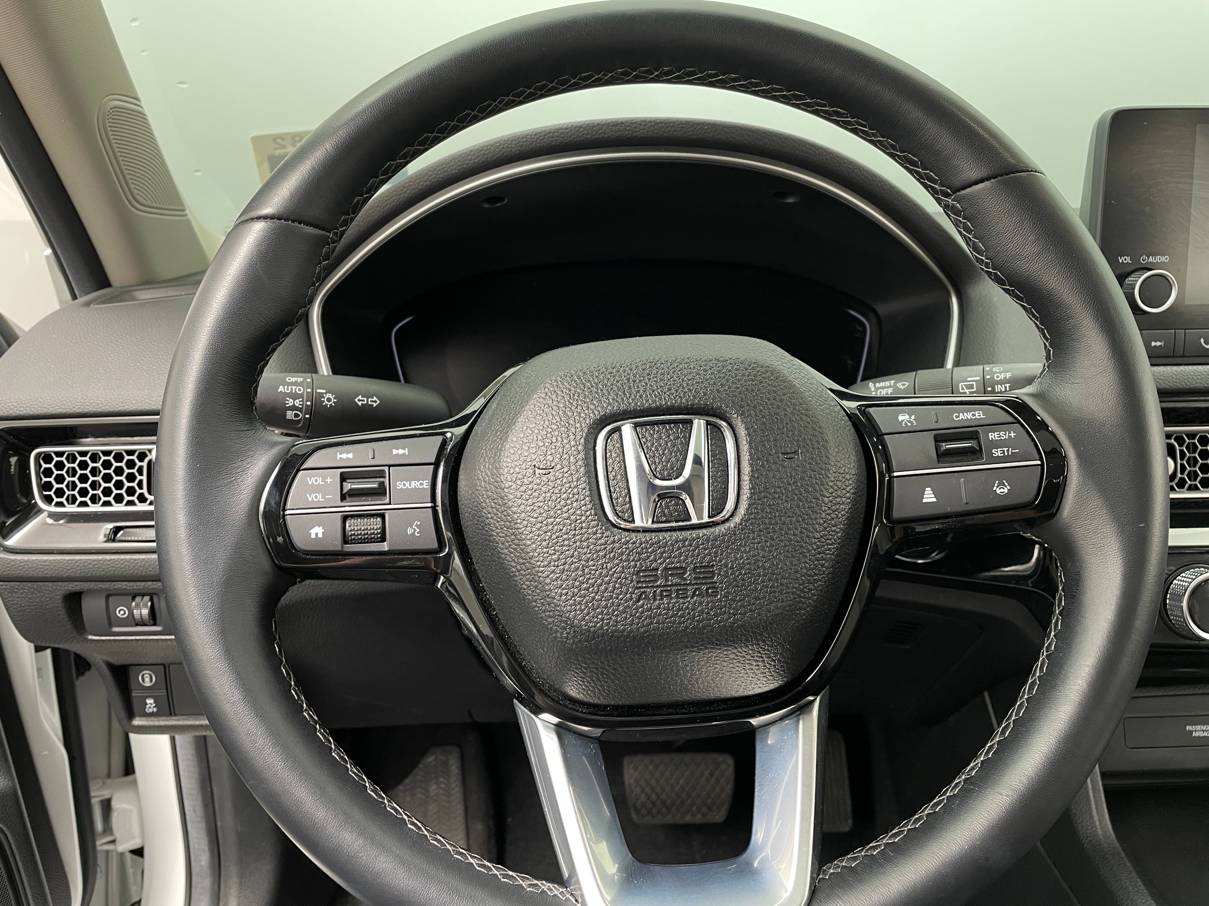2024 Honda Civic EX-L 4