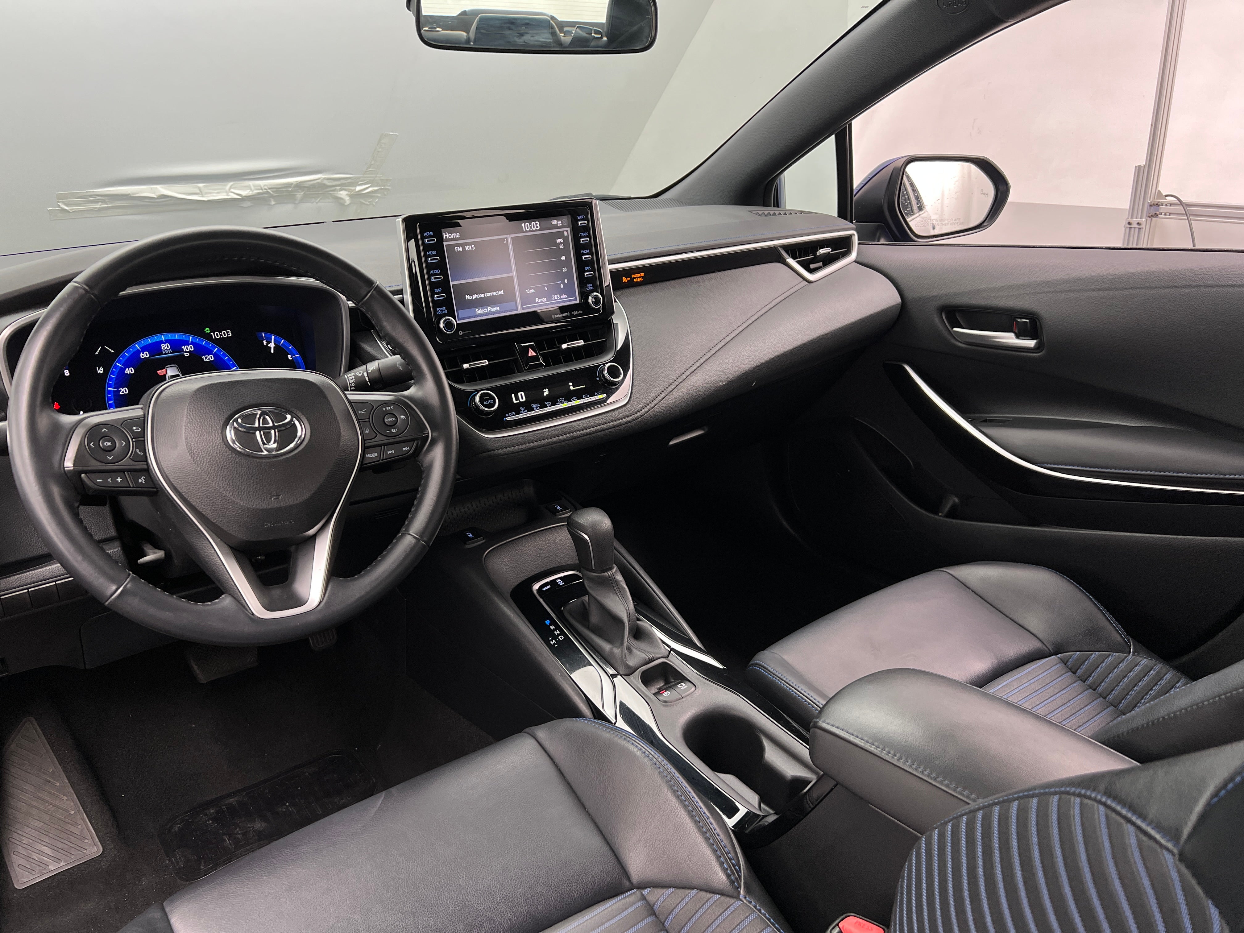2021 Toyota Corolla XSE 2