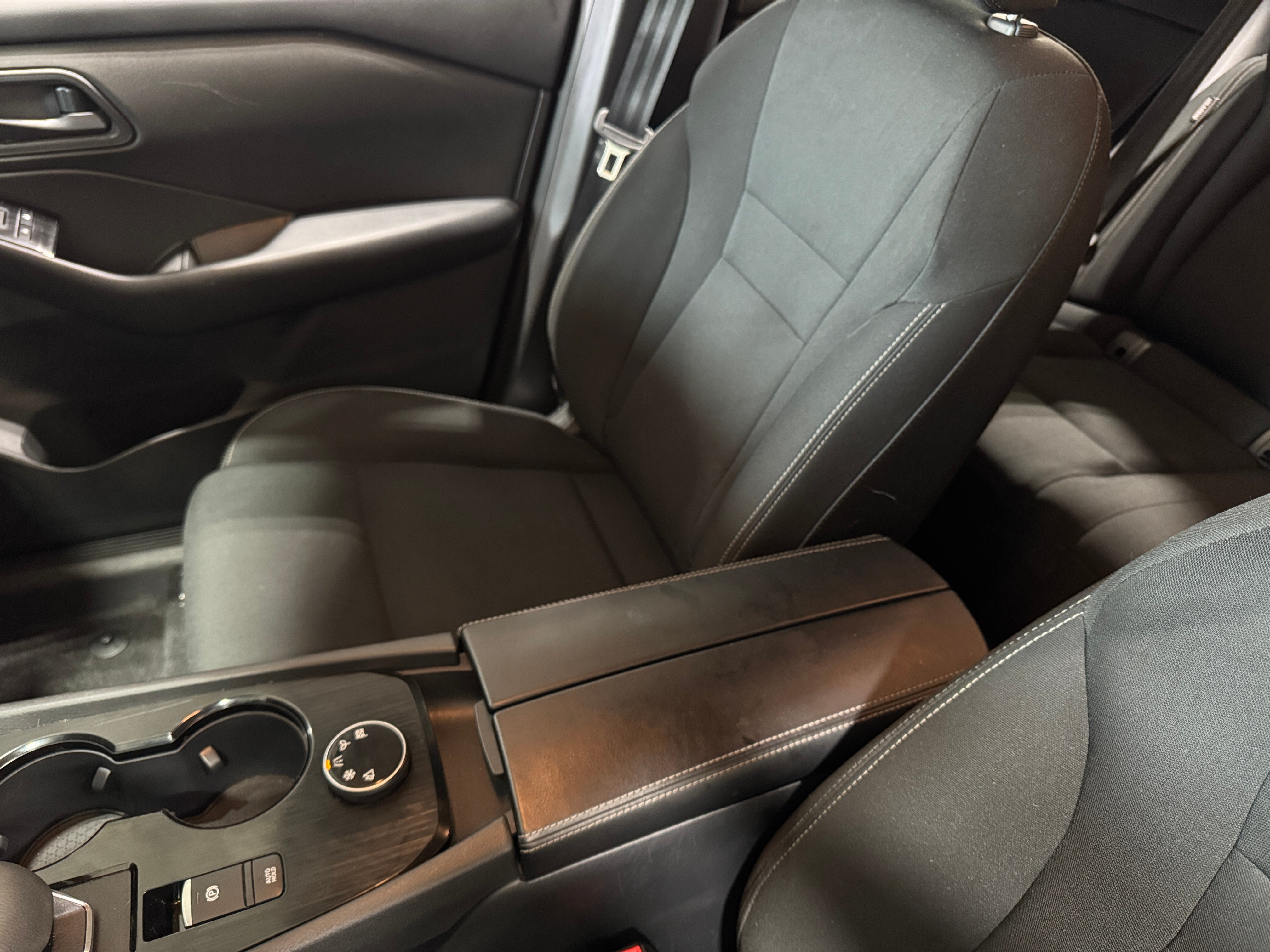 2024 Nissan Rogue S 2