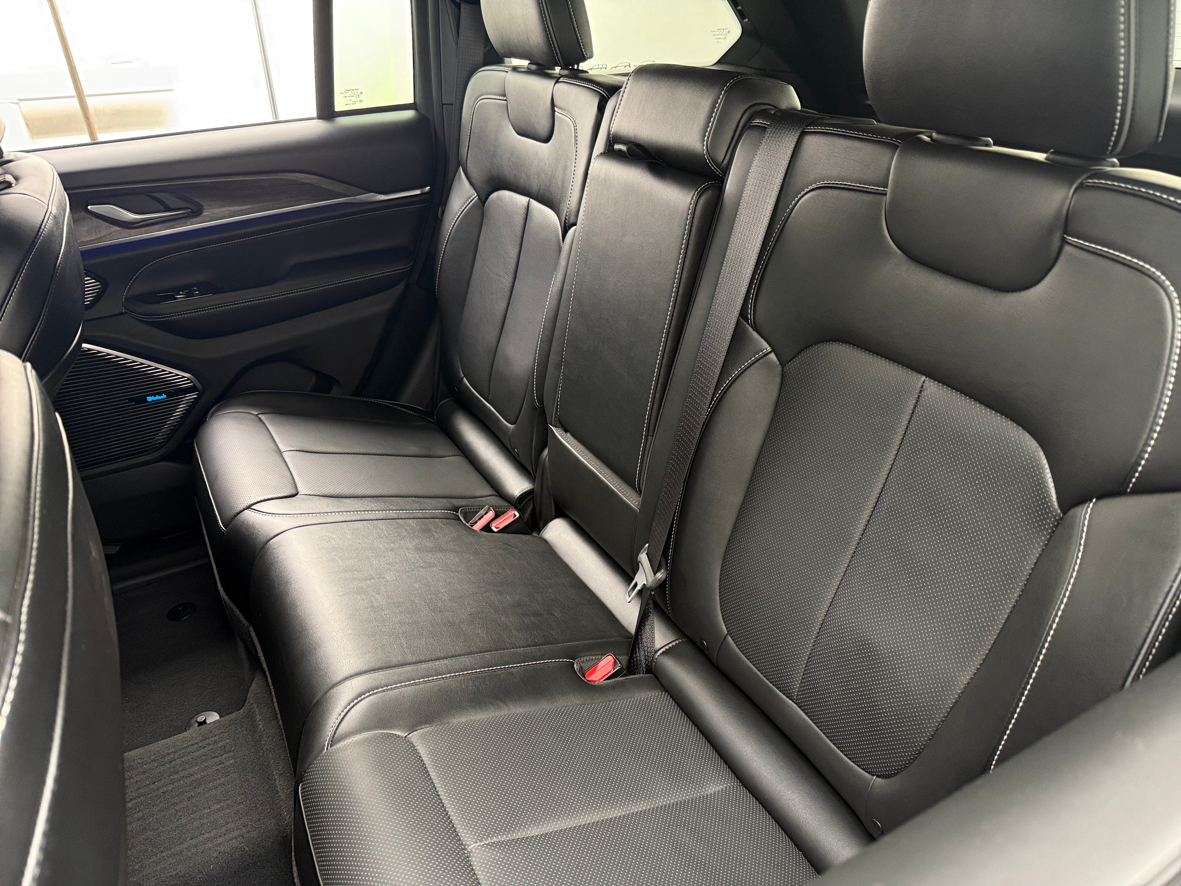 2023 Jeep Grand Cherokee Overland 4xe 5
